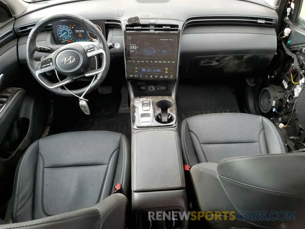 8 Photograph of a damaged car KM8JCCD19RU139724 HYUNDAI TUCSON 2024