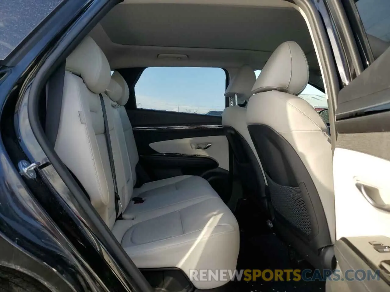 11 Photograph of a damaged car KM8JCCD19RU143367 HYUNDAI TUCSON 2024