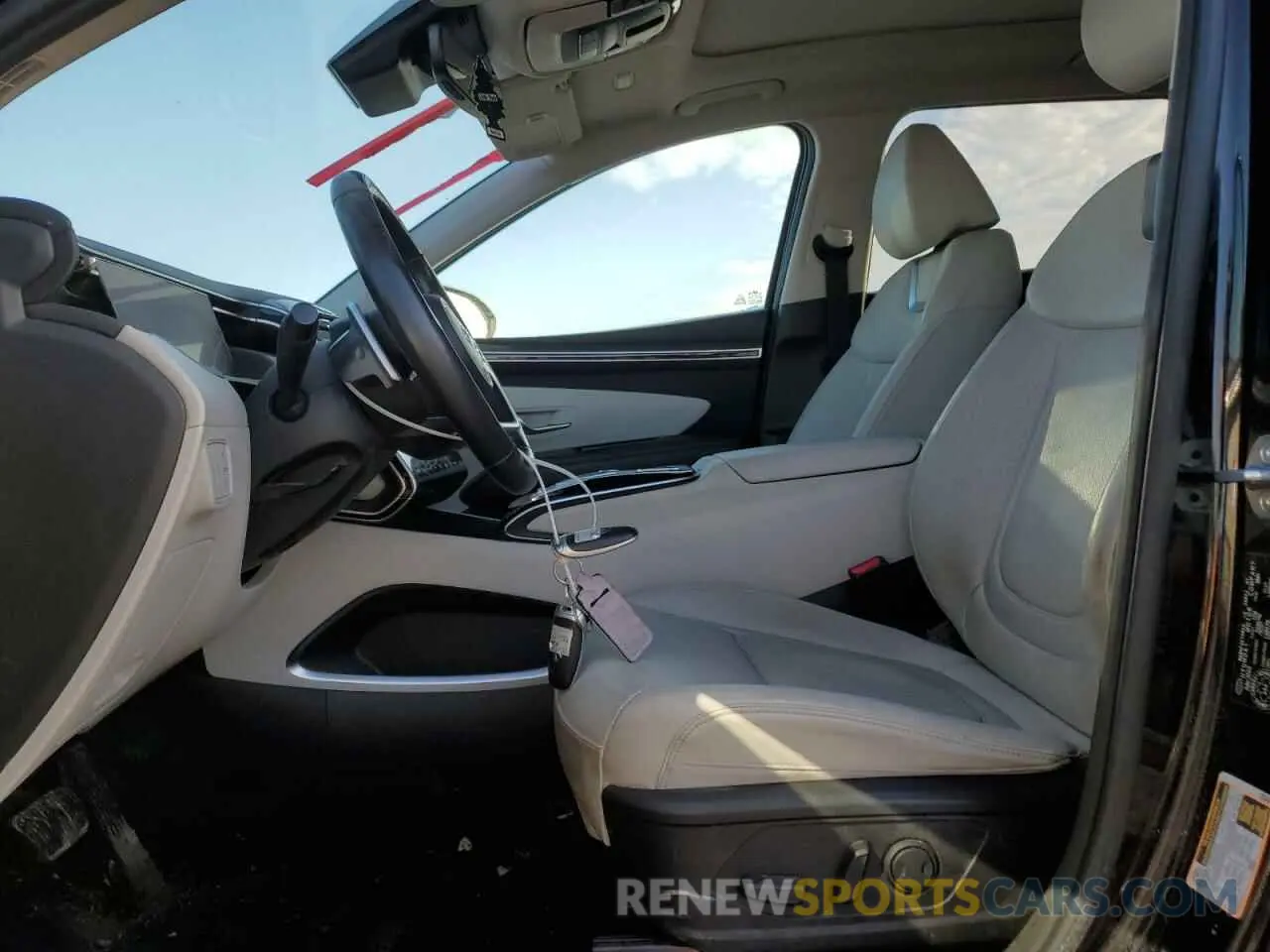 7 Photograph of a damaged car KM8JCCD19RU143367 HYUNDAI TUCSON 2024