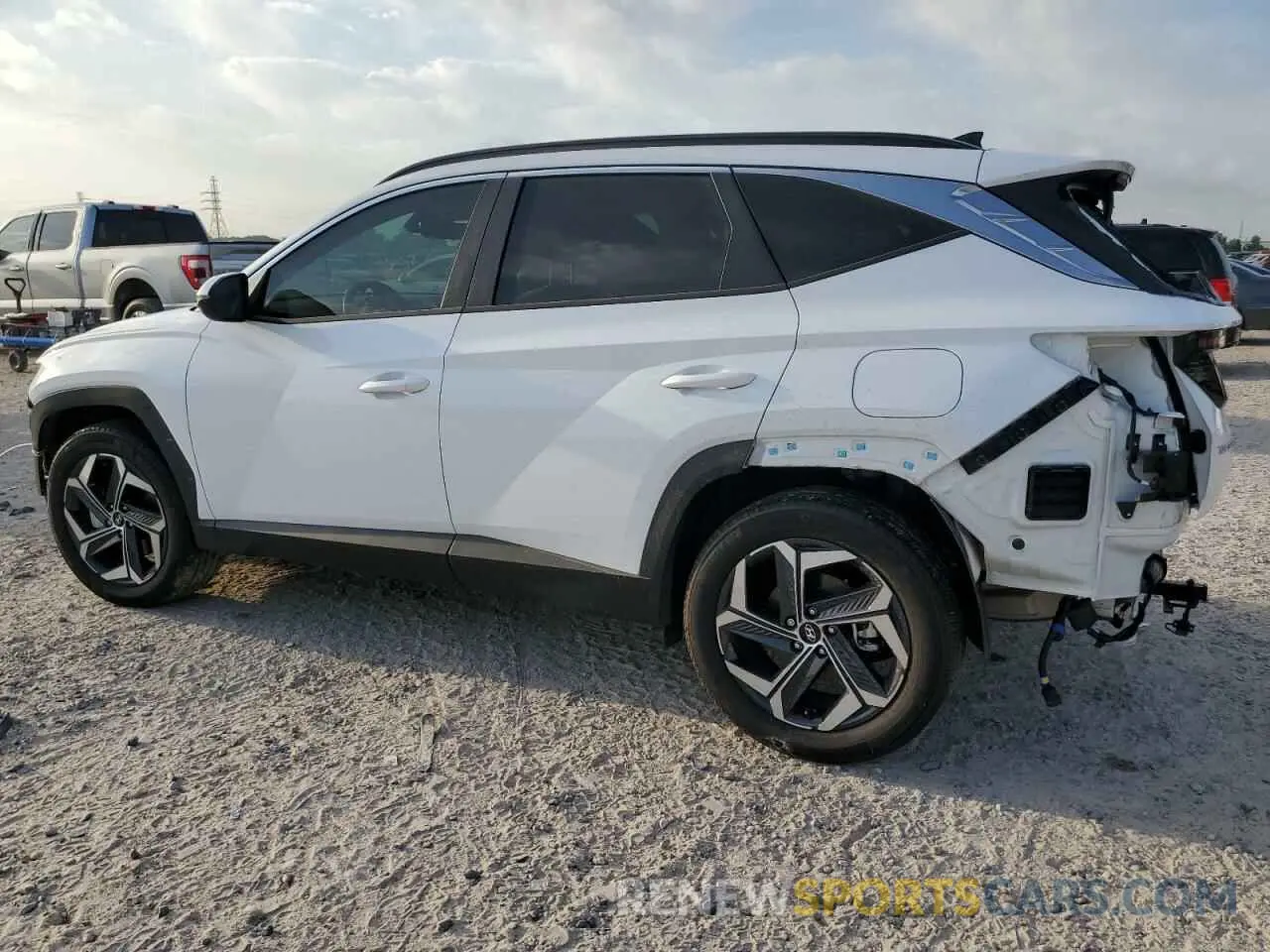 2 Photograph of a damaged car KM8JCCD19RU164509 HYUNDAI TUCSON 2024