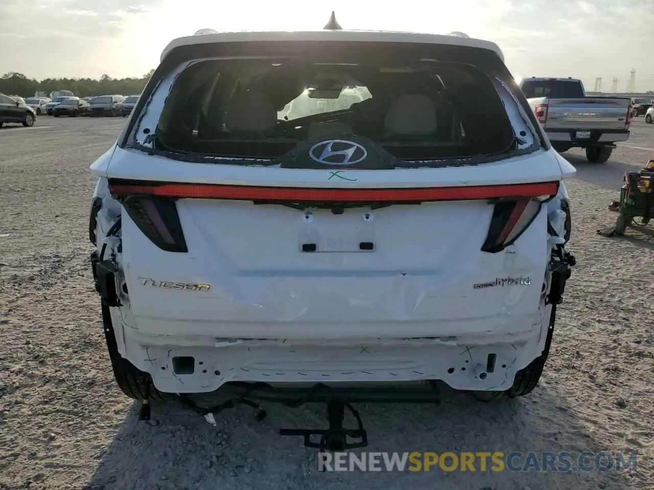 6 Photograph of a damaged car KM8JCCD19RU164509 HYUNDAI TUCSON 2024