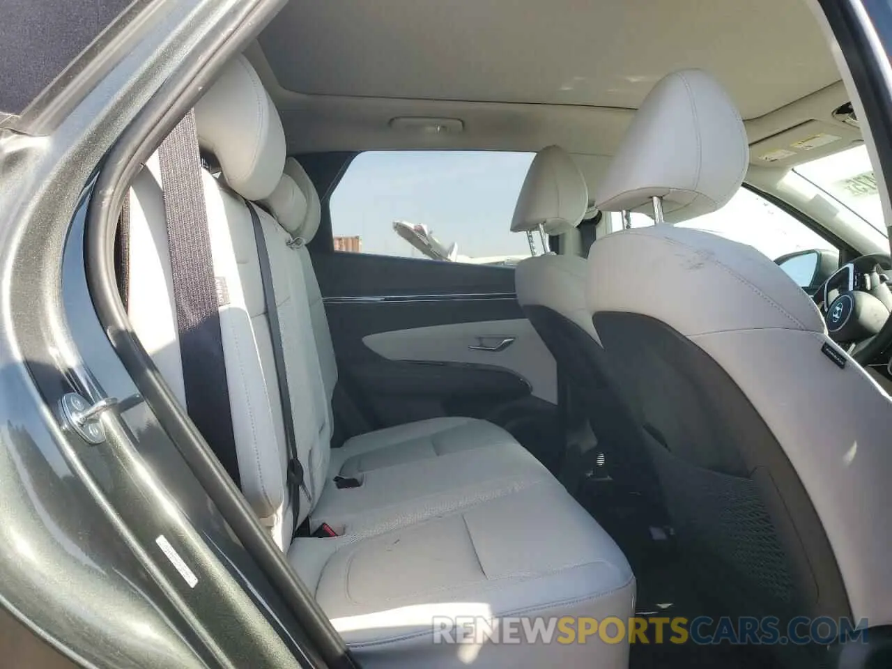 10 Photograph of a damaged car KM8JCCD1XRU203432 HYUNDAI TUCSON 2024