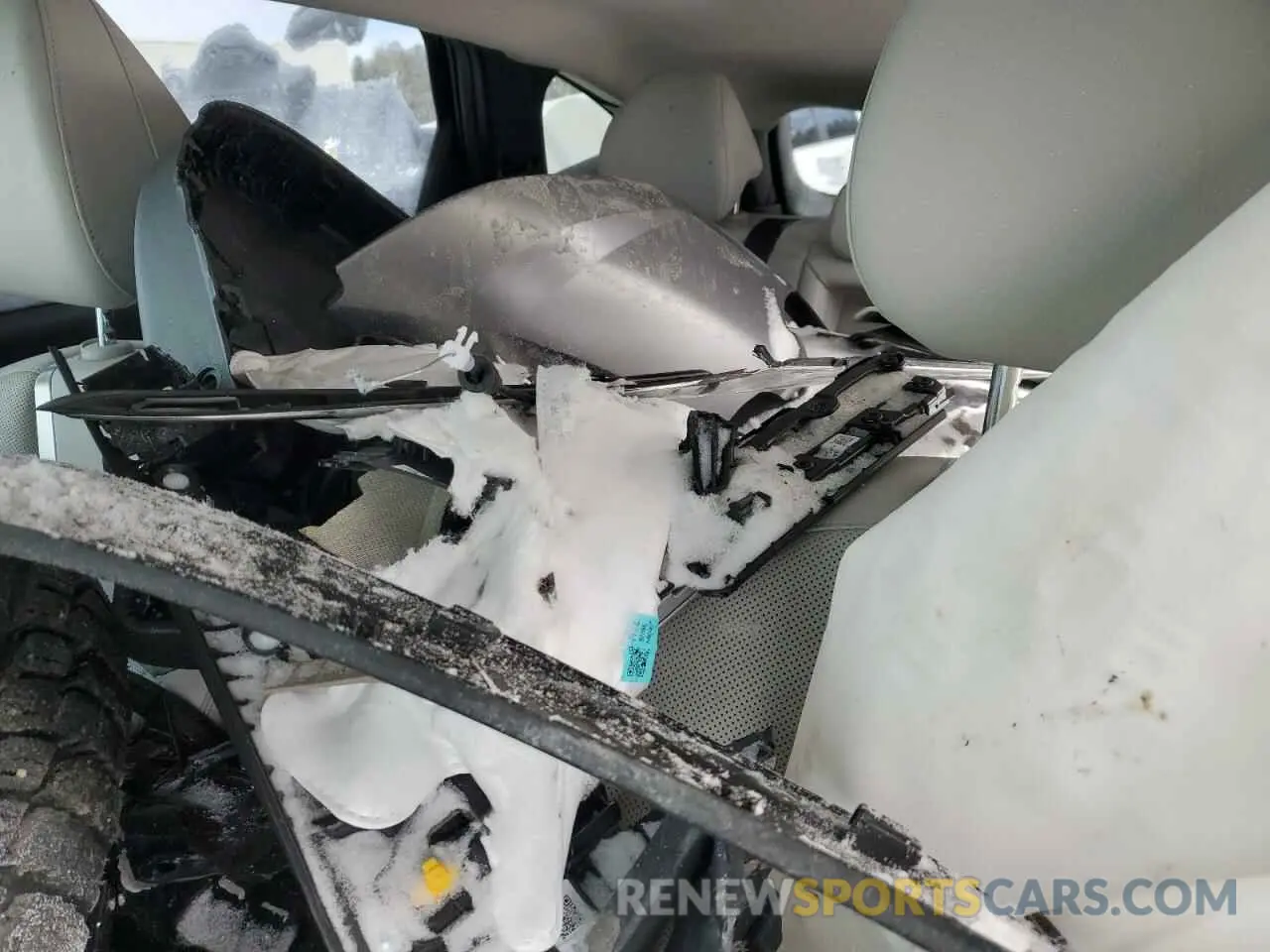 10 Photograph of a damaged car KM8JCCD1XRU233398 HYUNDAI TUCSON 2024