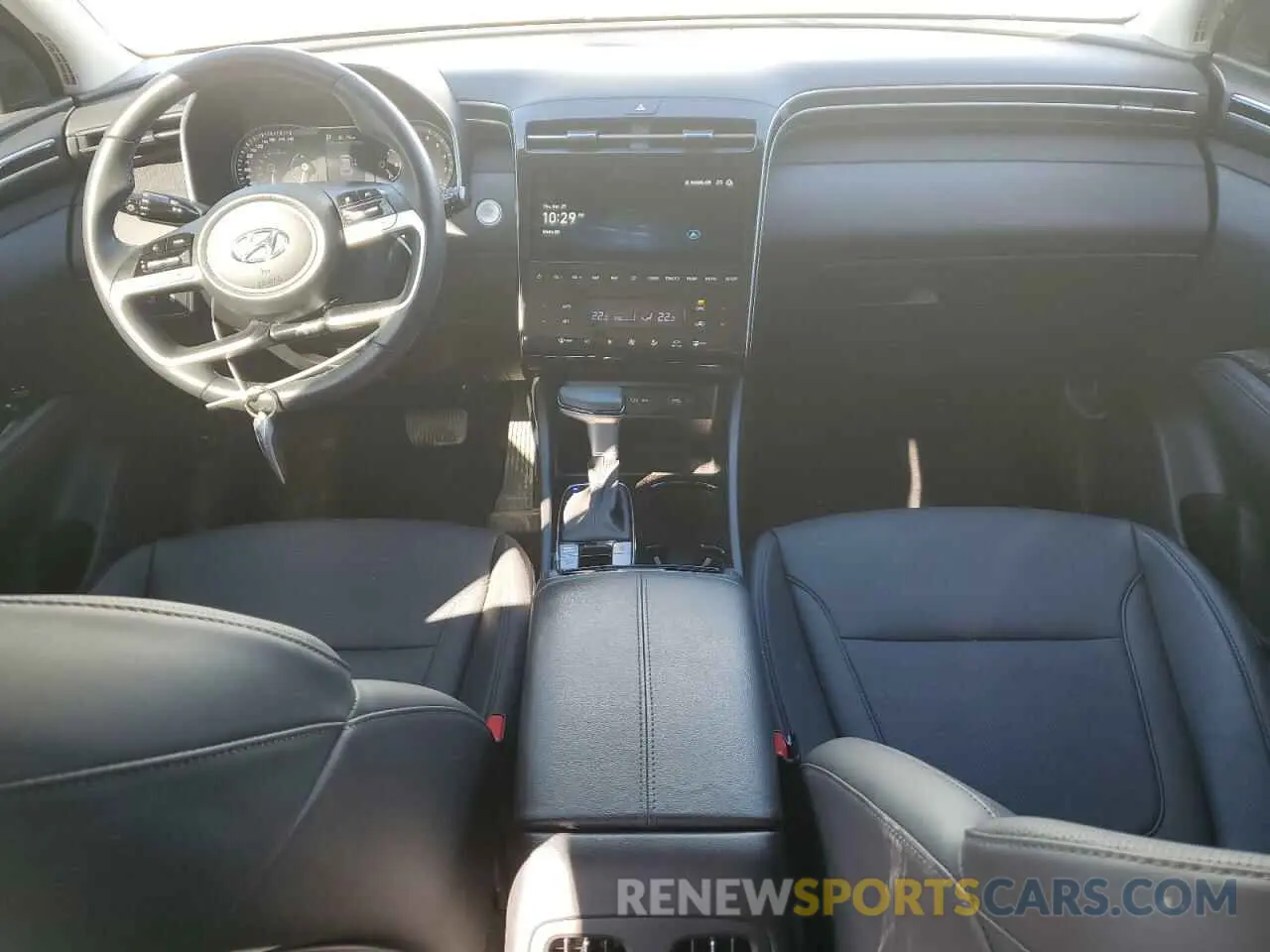 8 Photograph of a damaged car KM8JCCDE1RU267913 HYUNDAI TUCSON 2024