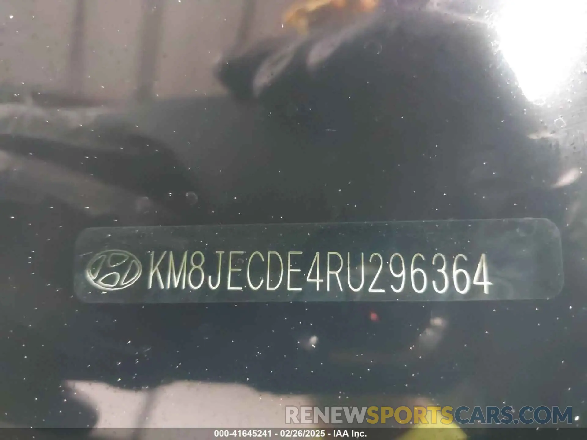 18 Photograph of a damaged car KM8JECDE4RU296364 HYUNDAI TUCSON 2024