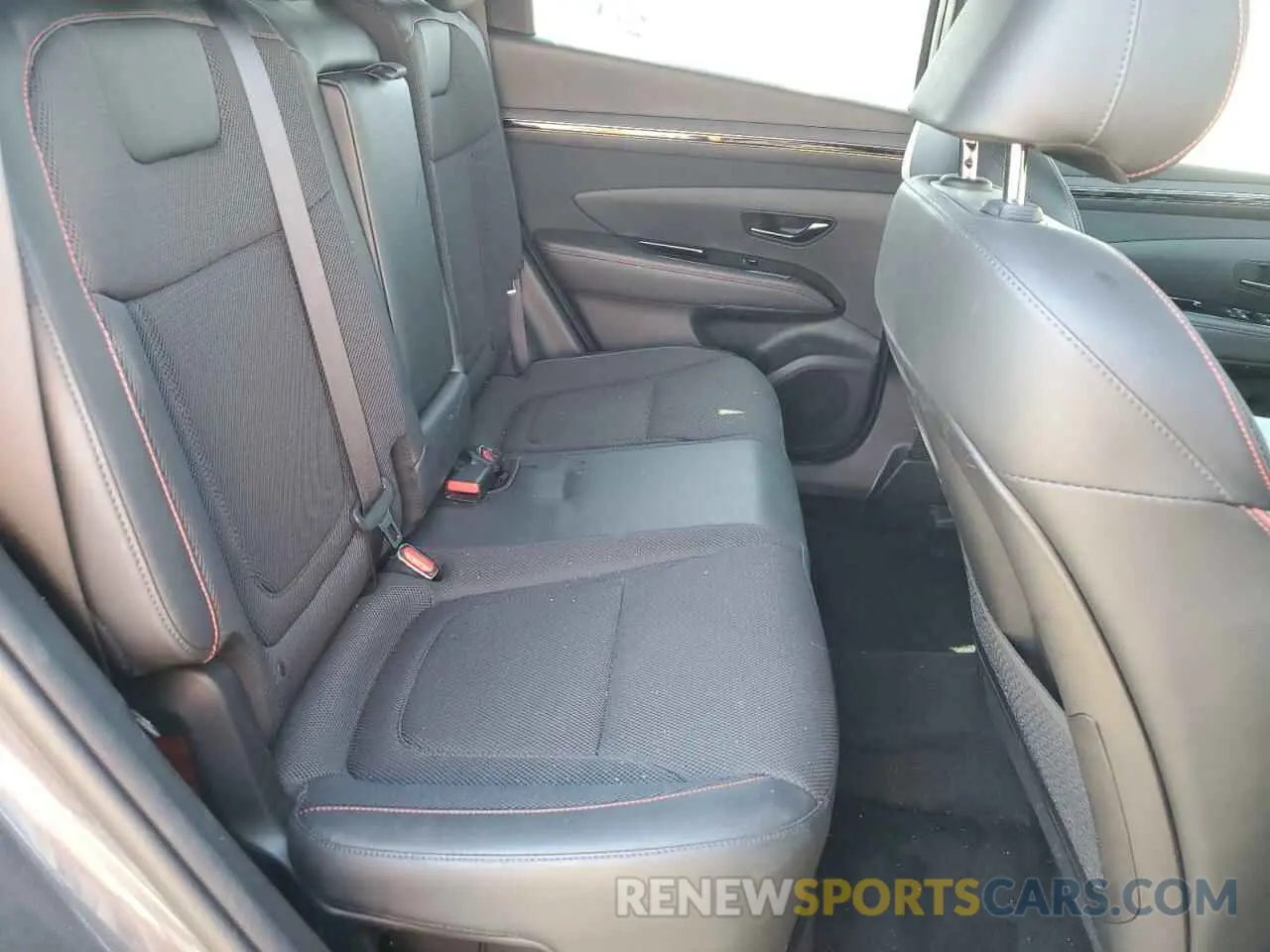 11 Photograph of a damaged car KM8JFCD18RU157655 HYUNDAI TUCSON 2024