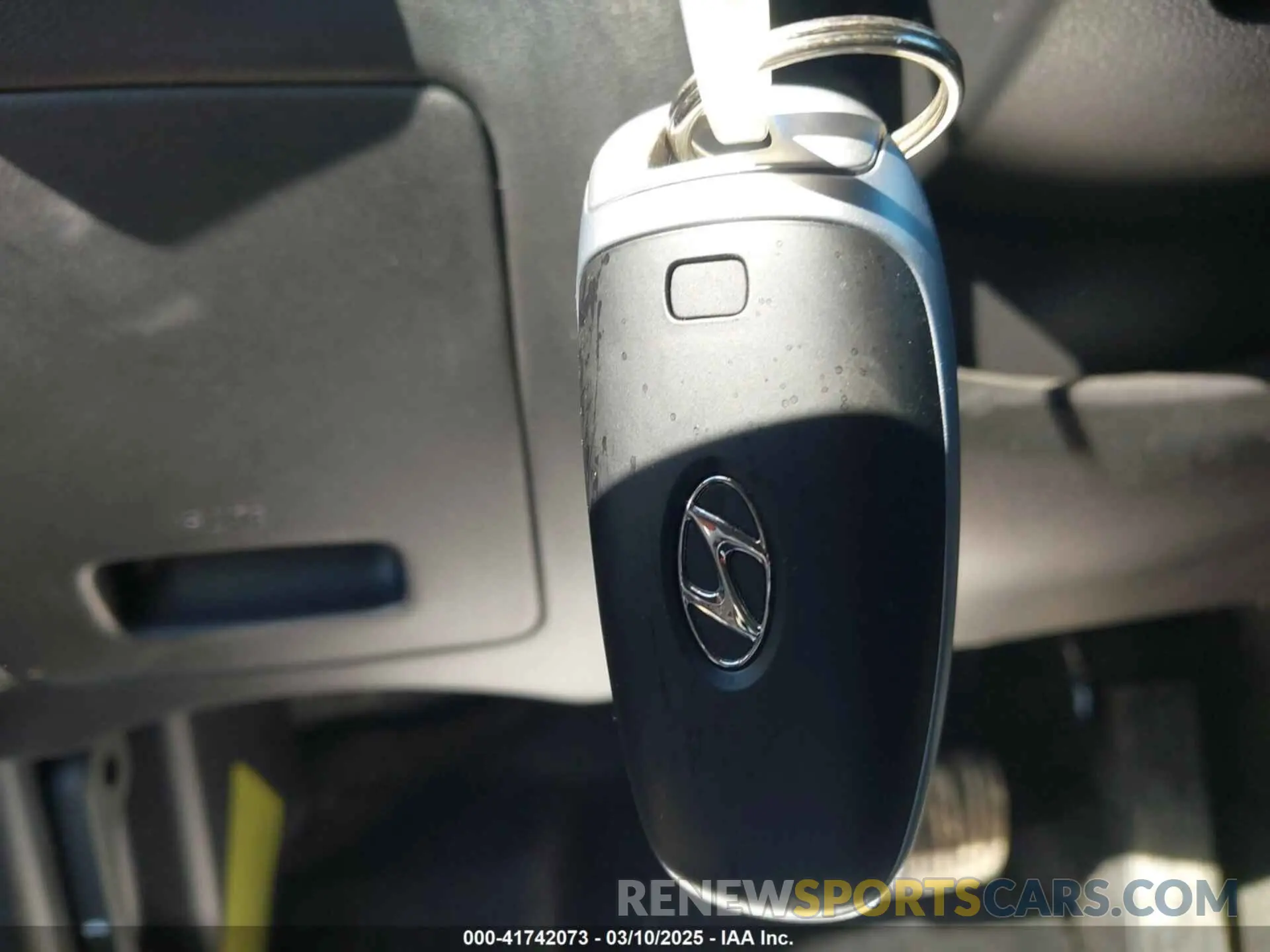 11 Photograph of a damaged car KM8JFCDE0RU295791 HYUNDAI TUCSON 2024
