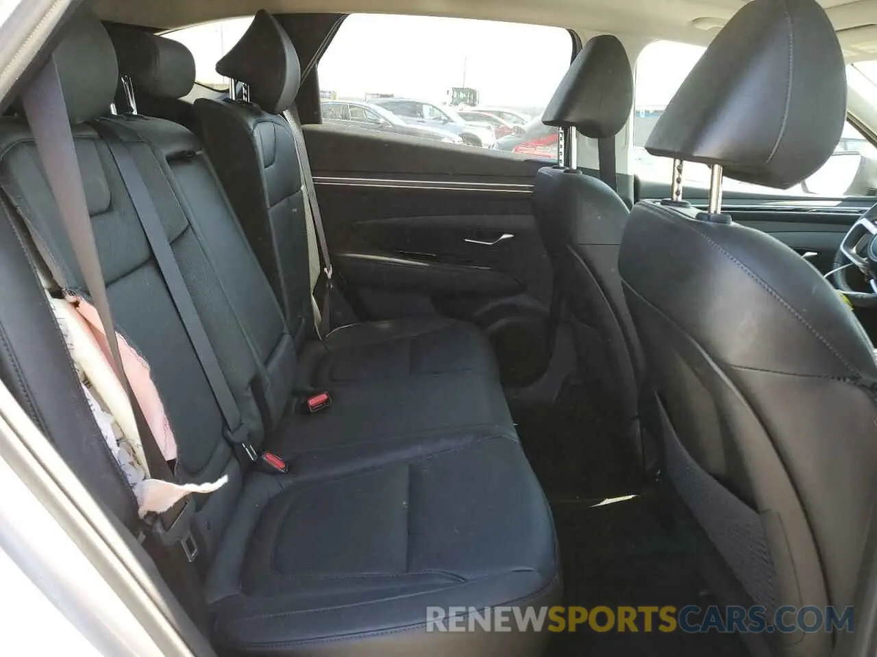 11 Photograph of a damaged car KM8JFDD25RU209273 HYUNDAI TUCSON 2024