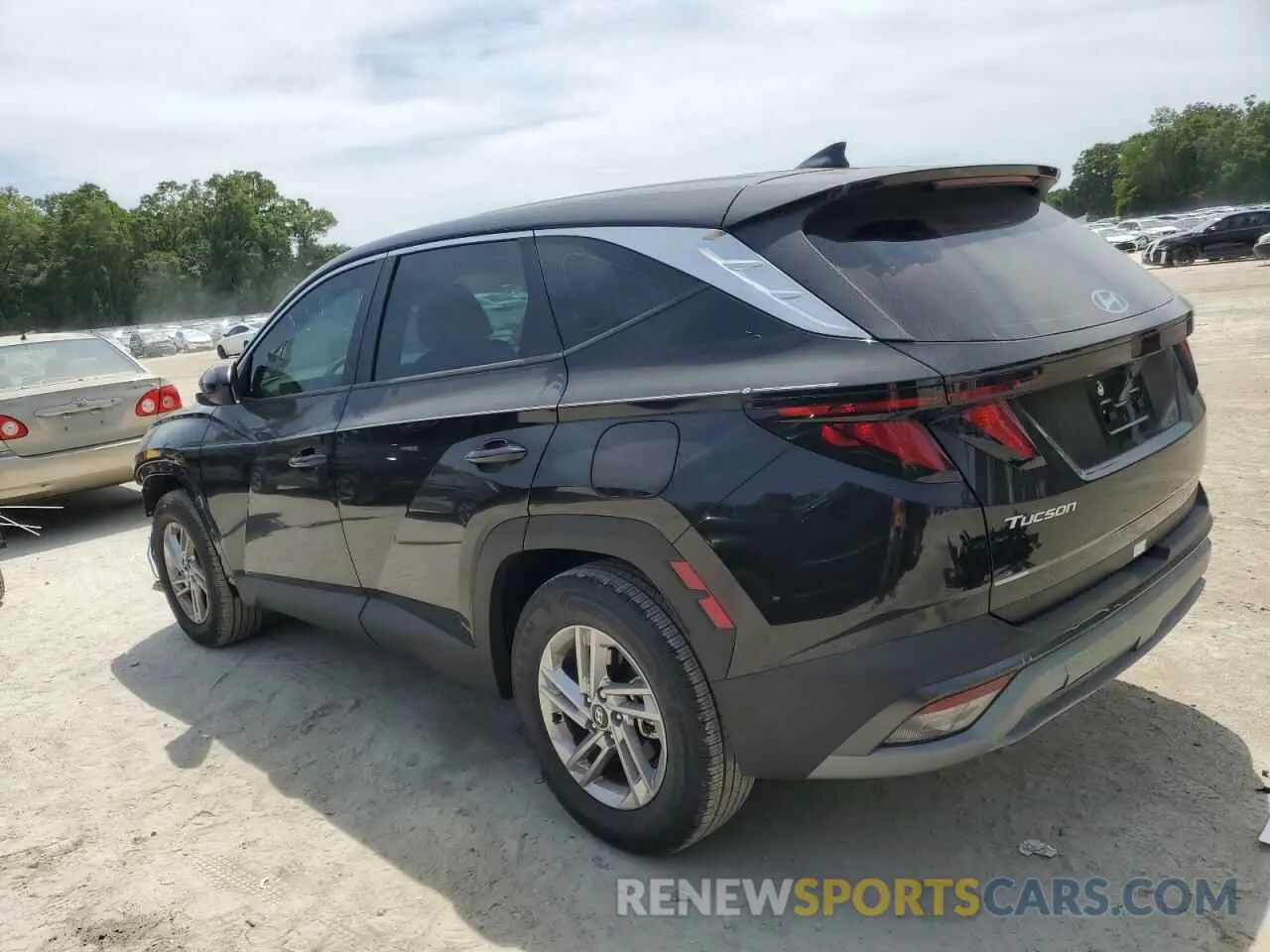 2 Photograph of a damaged car 3KMJA3DE9SE010736 HYUNDAI TUCSON 2025