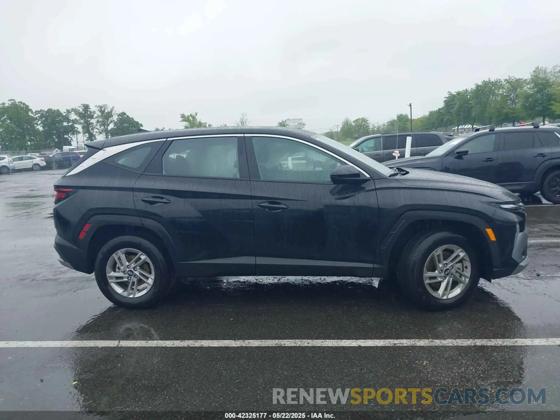 13 Photograph of a damaged car 3KMJACDE4SE010434 HYUNDAI TUCSON 2025