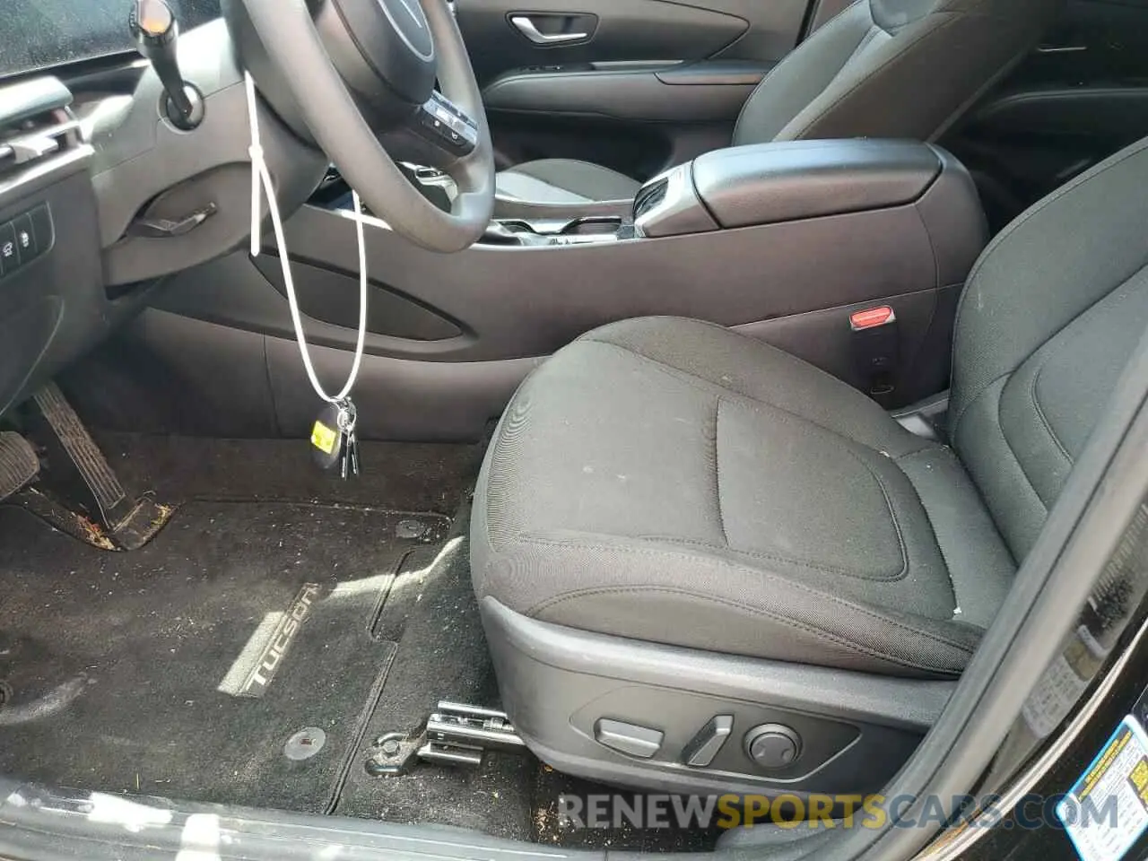 7 Photograph of a damaged car 3KMJB3DE7SE014832 HYUNDAI TUCSON 2025