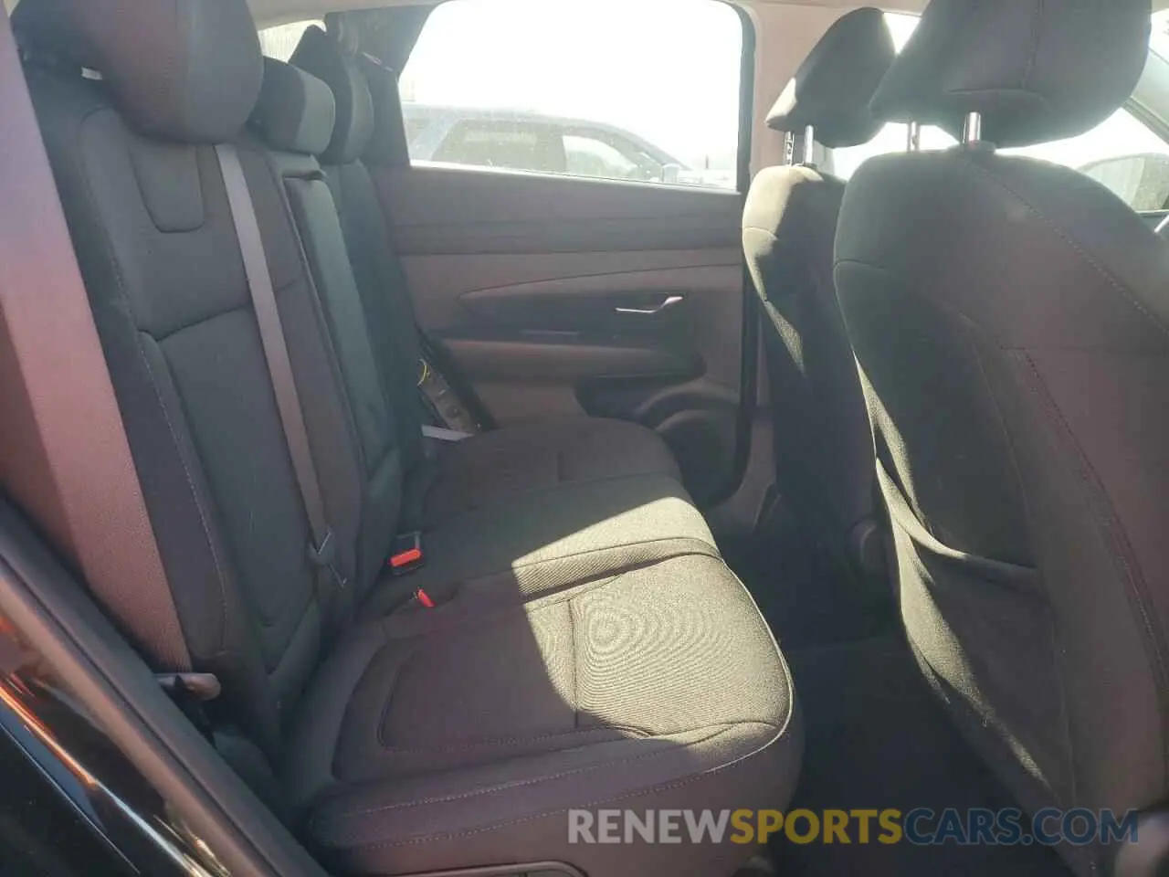 11 Photograph of a damaged car 3KMJB3DE8SE003838 HYUNDAI TUCSON 2025