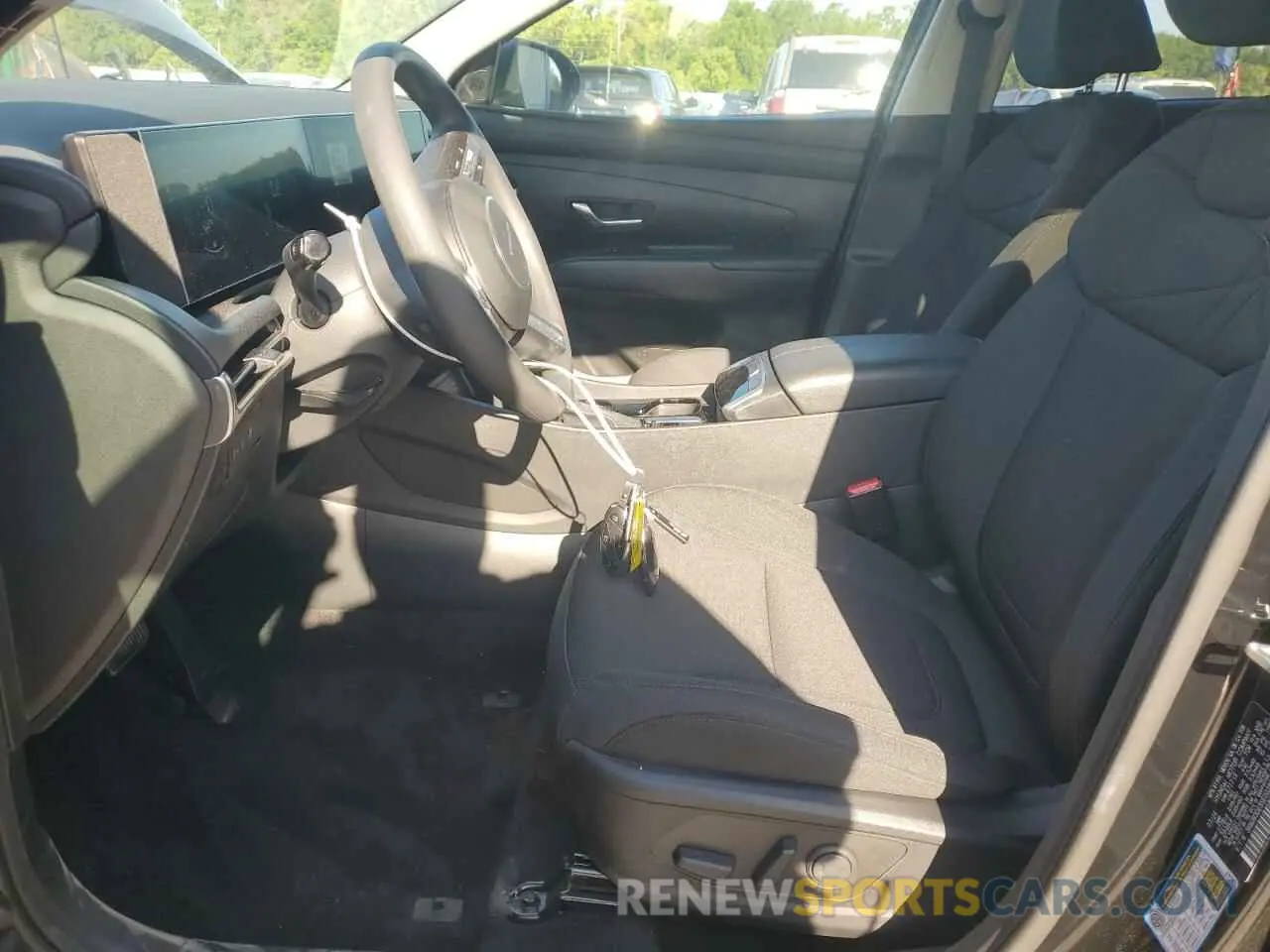 7 Photograph of a damaged car 3KMJB3DE8SE003838 HYUNDAI TUCSON 2025