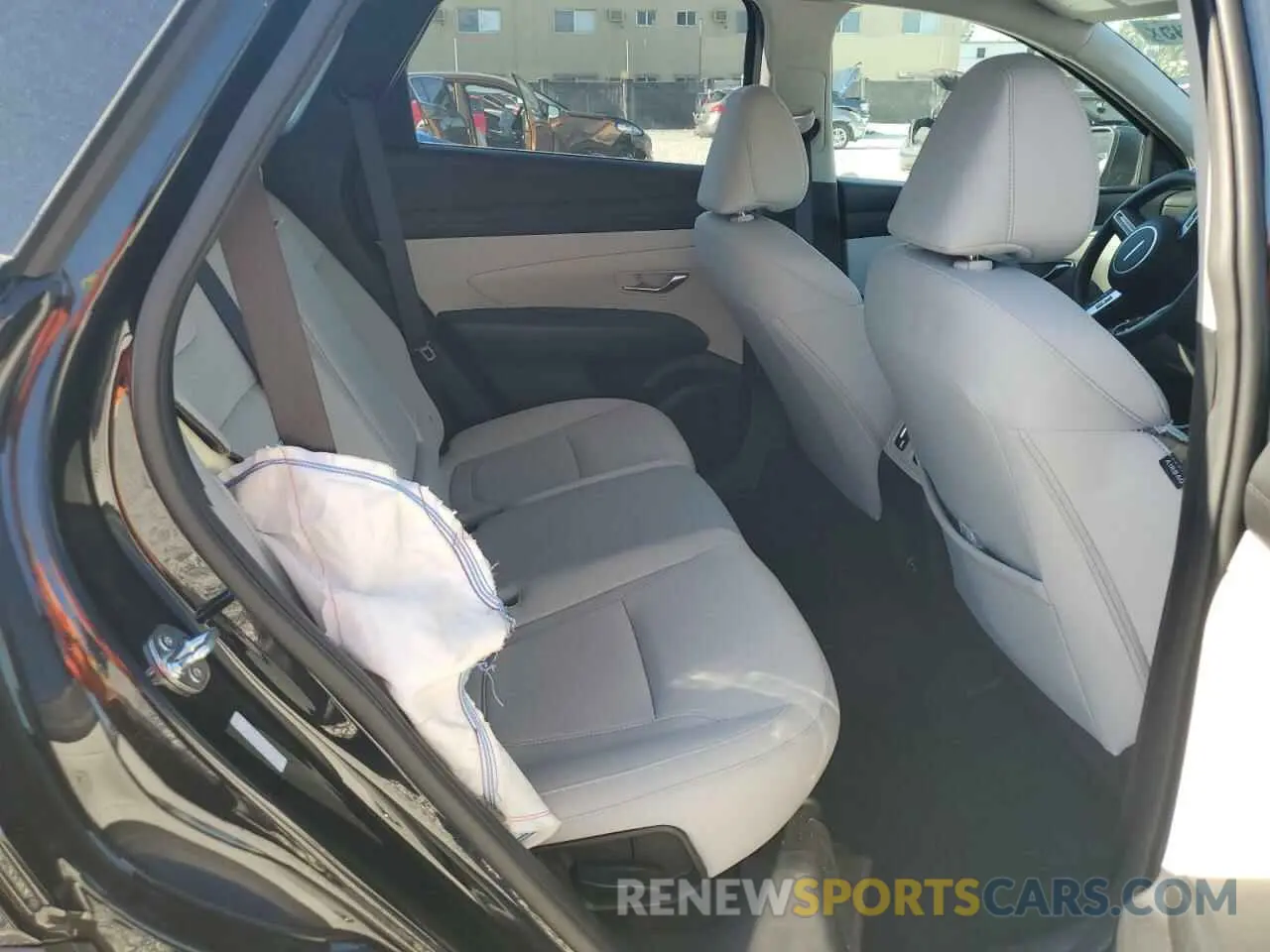11 Photograph of a damaged car 3KMJB3DE9SE004626 HYUNDAI TUCSON 2025