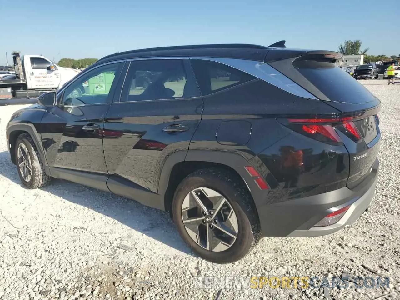 2 Photograph of a damaged car 3KMJB3DE9SE004626 HYUNDAI TUCSON 2025