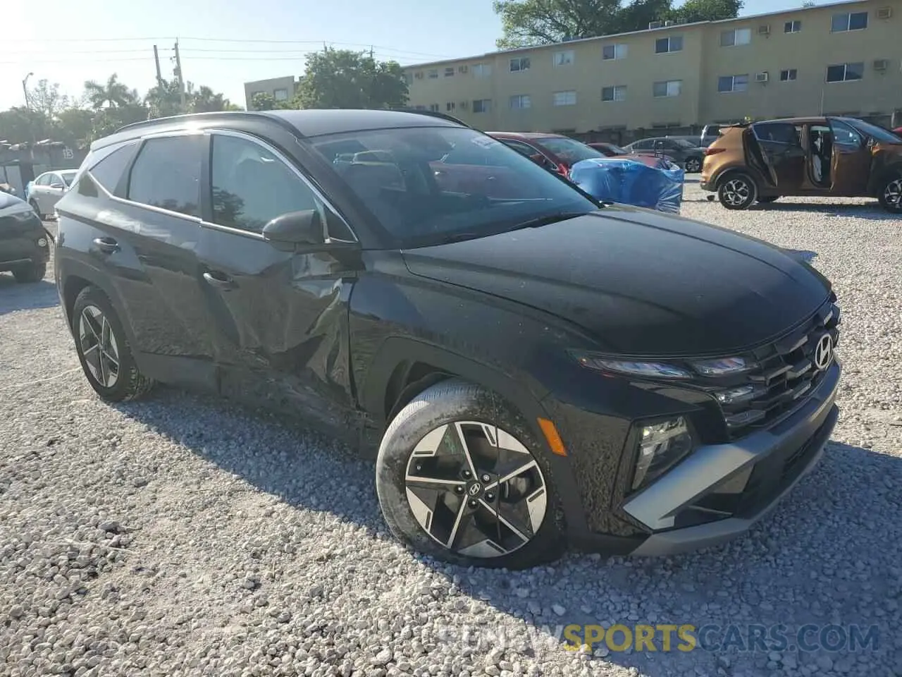 4 Photograph of a damaged car 3KMJB3DE9SE004626 HYUNDAI TUCSON 2025