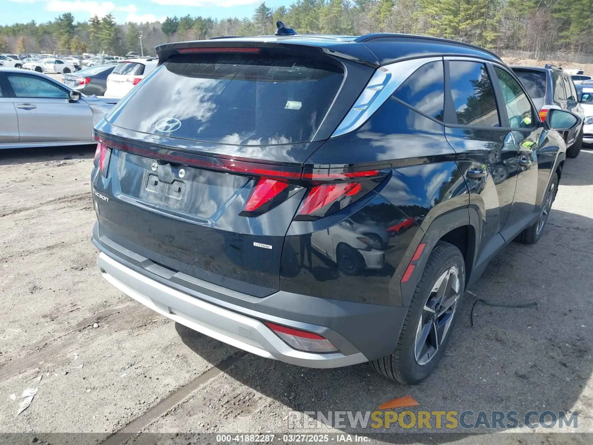 4 Photograph of a damaged car 3KMJBCDE1SE002692 HYUNDAI TUCSON 2025