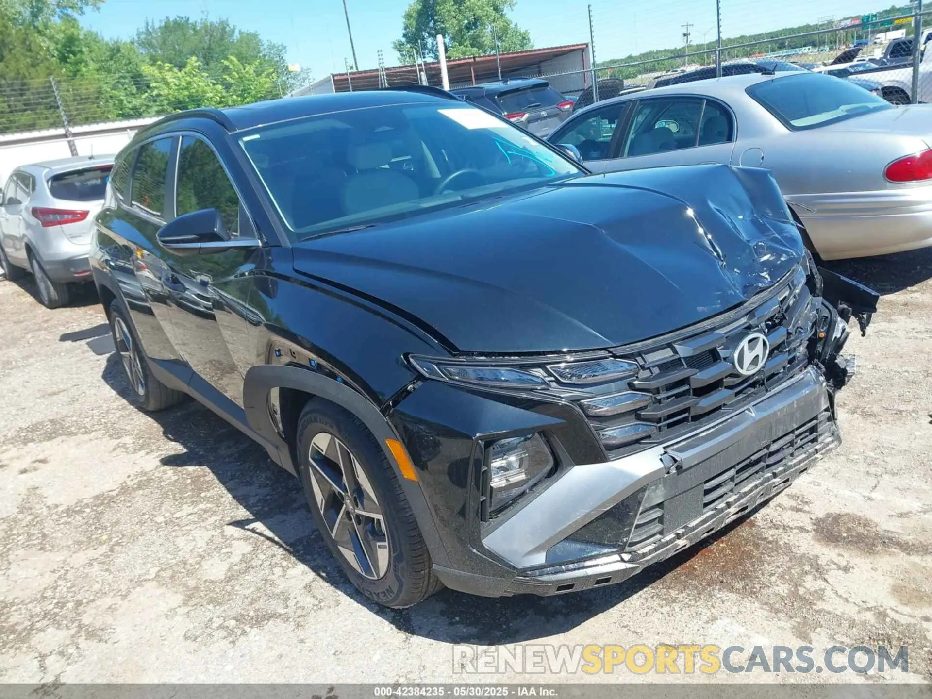 1 Photograph of a damaged car 3KMJC3DE0SE011798 HYUNDAI TUCSON 2025