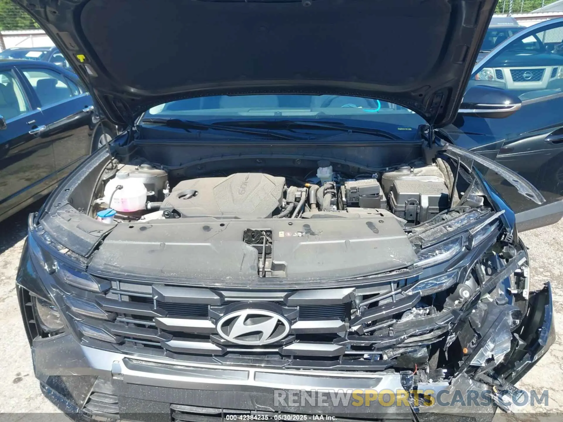 10 Photograph of a damaged car 3KMJC3DE0SE011798 HYUNDAI TUCSON 2025