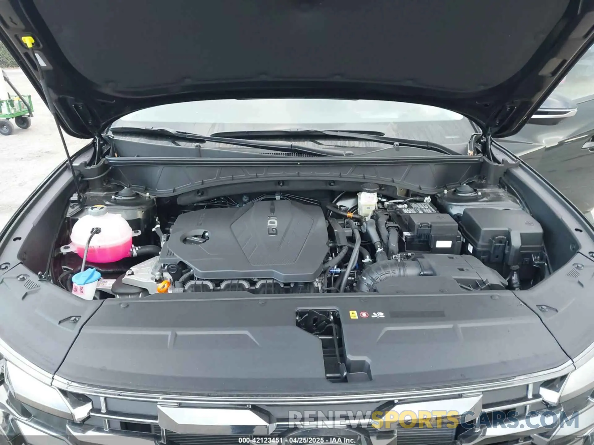 10 Photograph of a damaged car 3KMJE3DE5SE012715 HYUNDAI TUCSON 2025