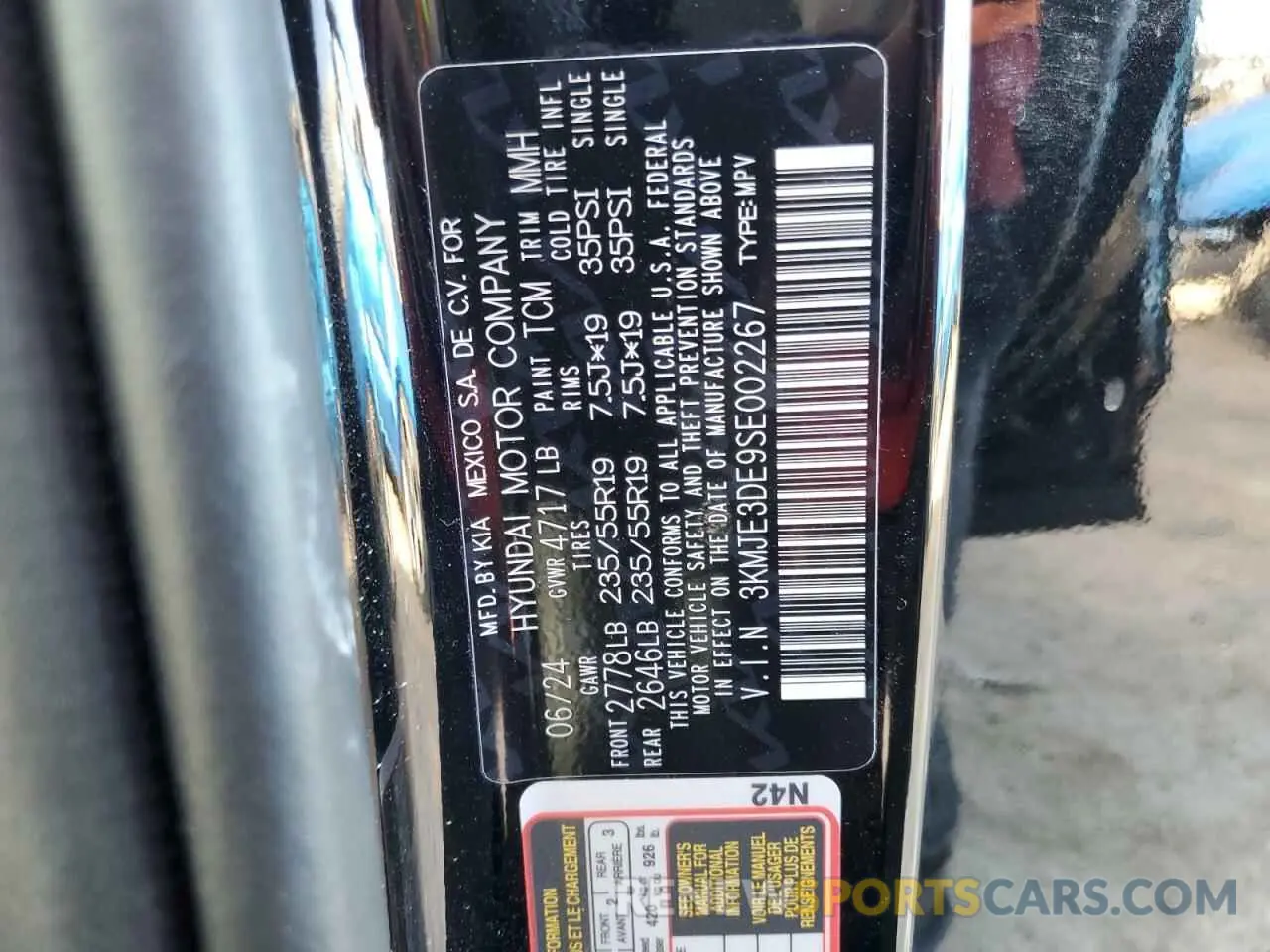 13 Photograph of a damaged car 3KMJE3DE9SE002267 HYUNDAI TUCSON 2025