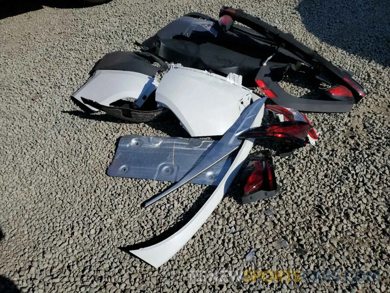 13 Photograph of a damaged car 5NMJA3DE2SH473717 HYUNDAI TUCSON 2025