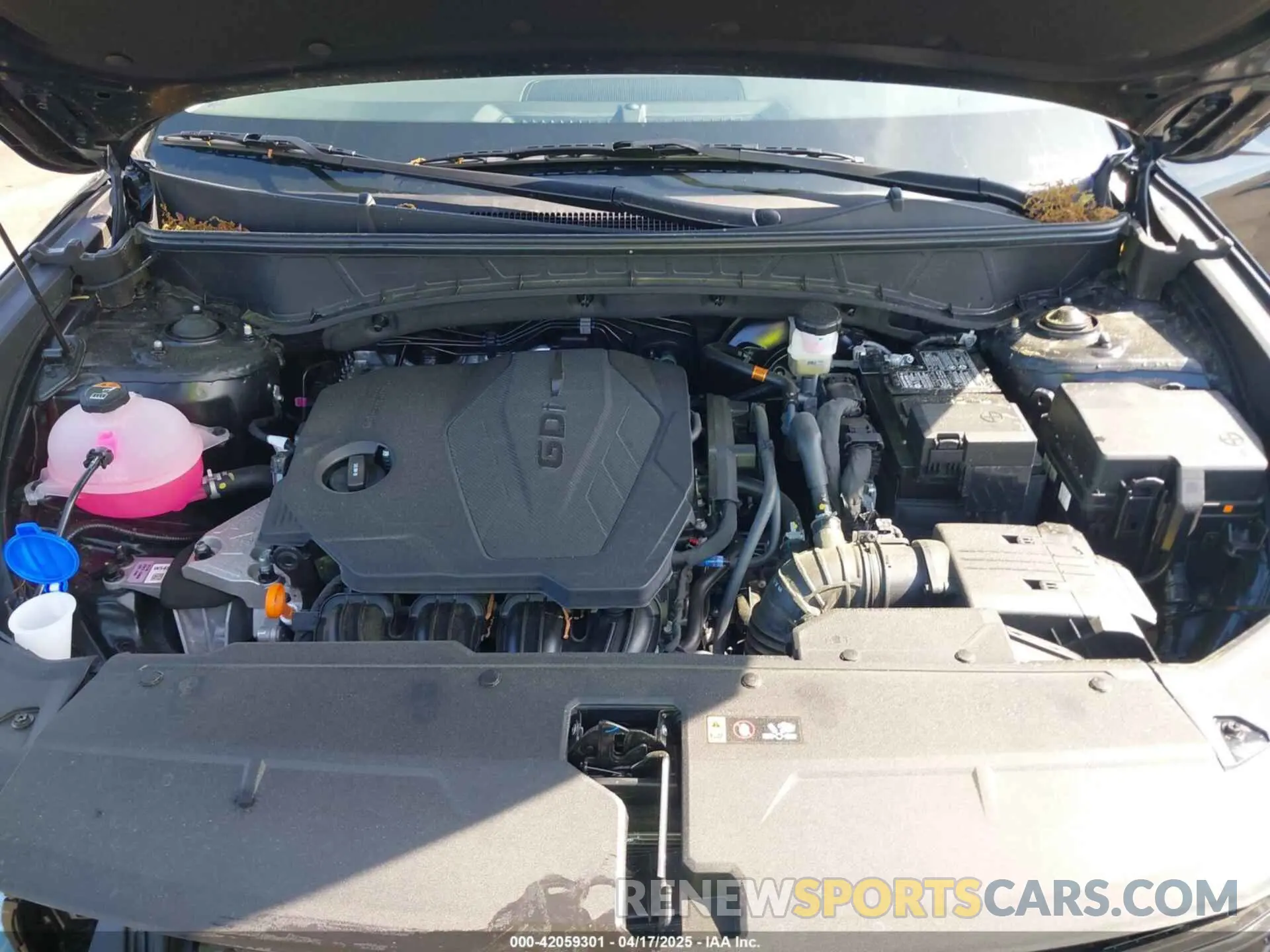 10 Photograph of a damaged car 5NMJA3DE2SH521863 HYUNDAI TUCSON 2025