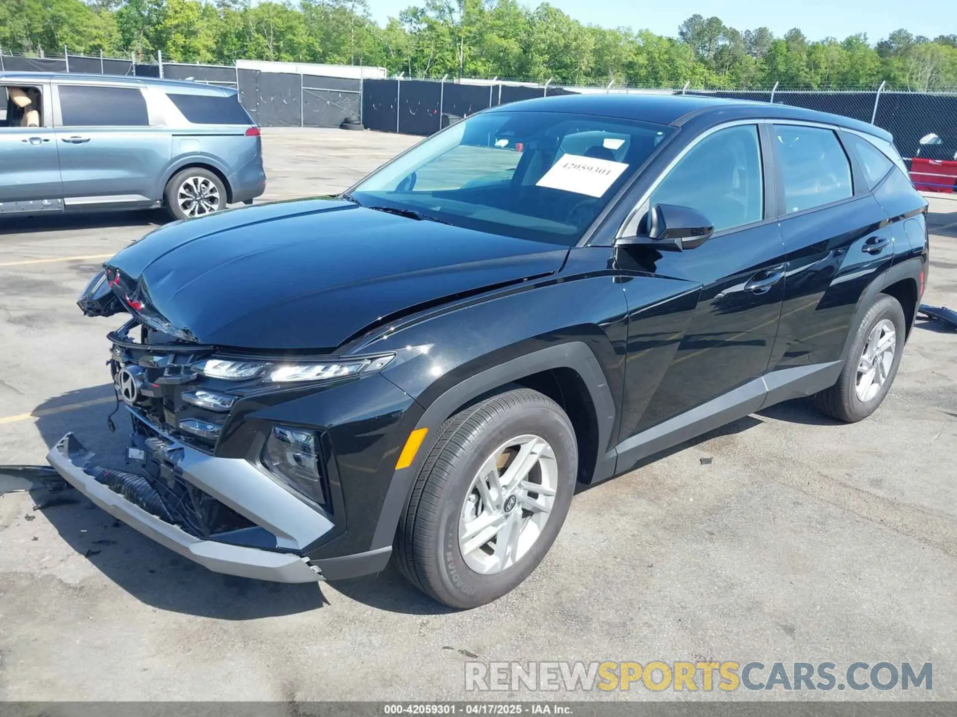 2 Photograph of a damaged car 5NMJA3DE2SH521863 HYUNDAI TUCSON 2025