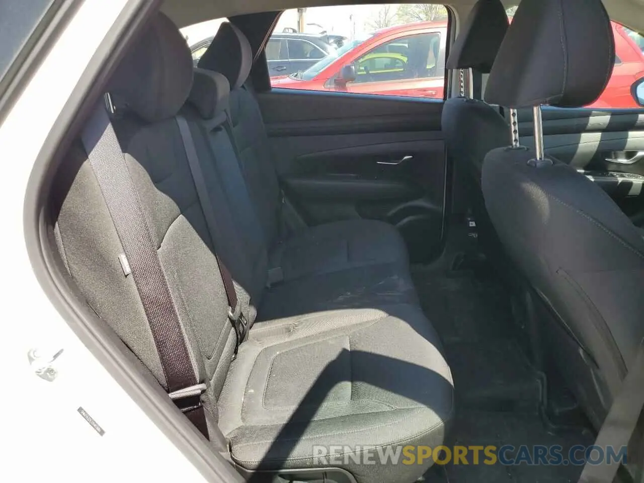12 Photograph of a damaged car 5NMJA3DE3SH451886 HYUNDAI TUCSON 2025