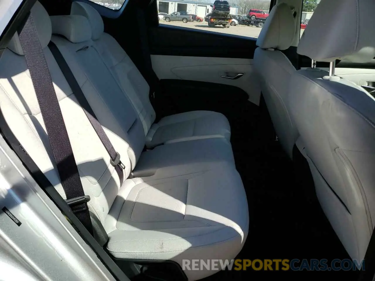 12 Photograph of a damaged car 5NMJA3DE6SH452059 HYUNDAI TUCSON 2025