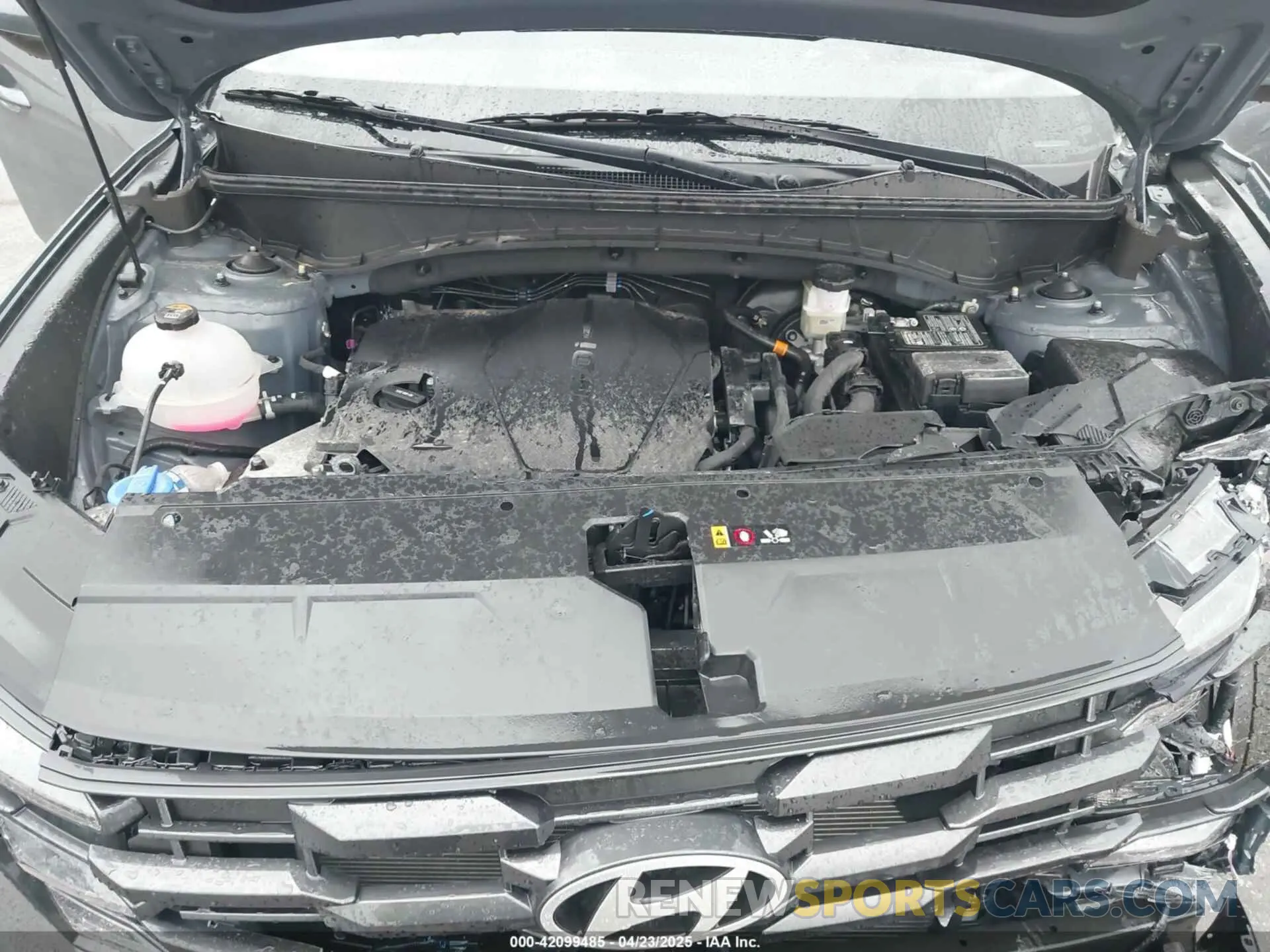 10 Photograph of a damaged car 5NMJACDE5SH490334 HYUNDAI TUCSON 2025
