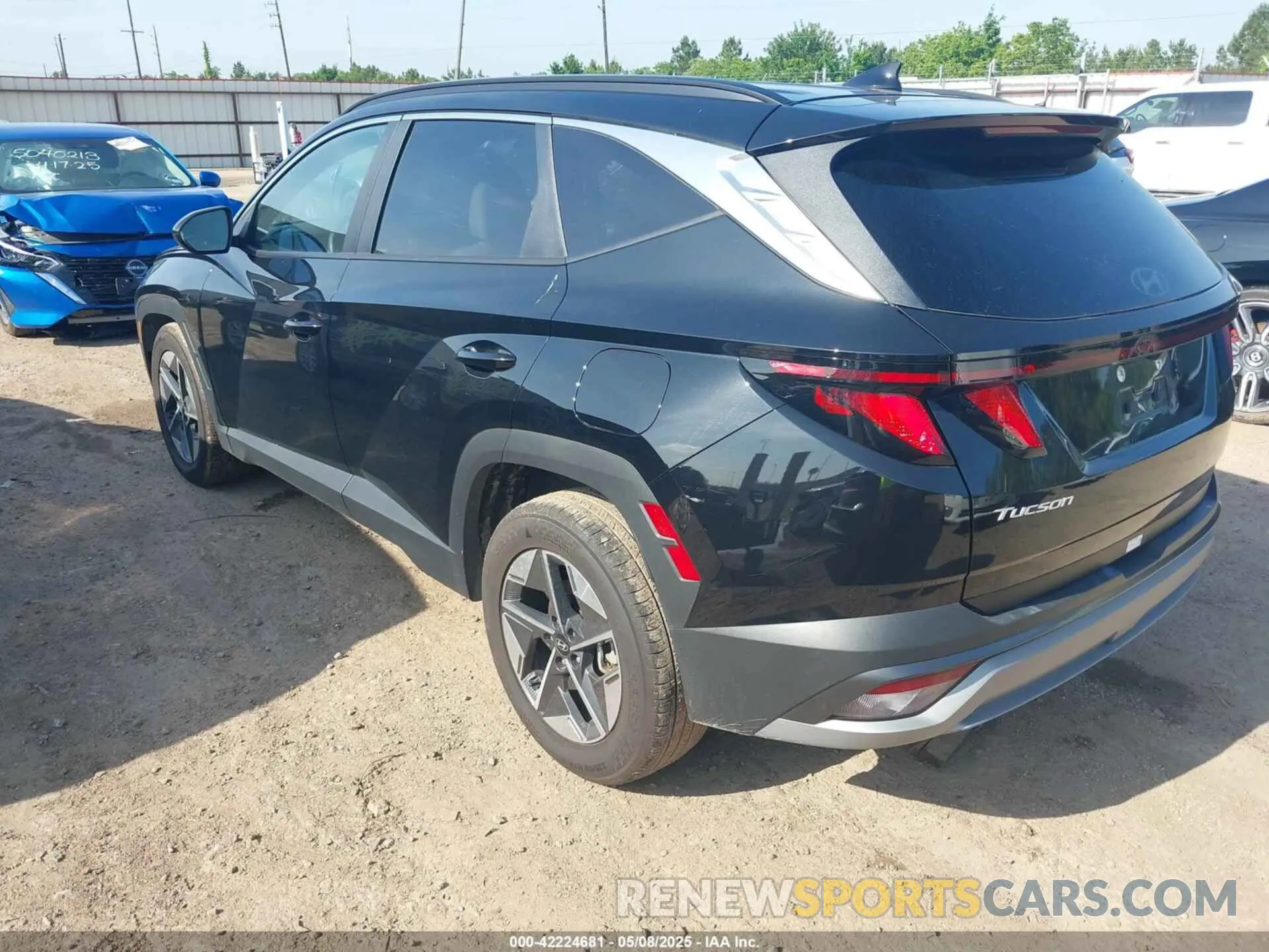 3 Photograph of a damaged car 5NMJB3DE0SH460297 HYUNDAI TUCSON 2025