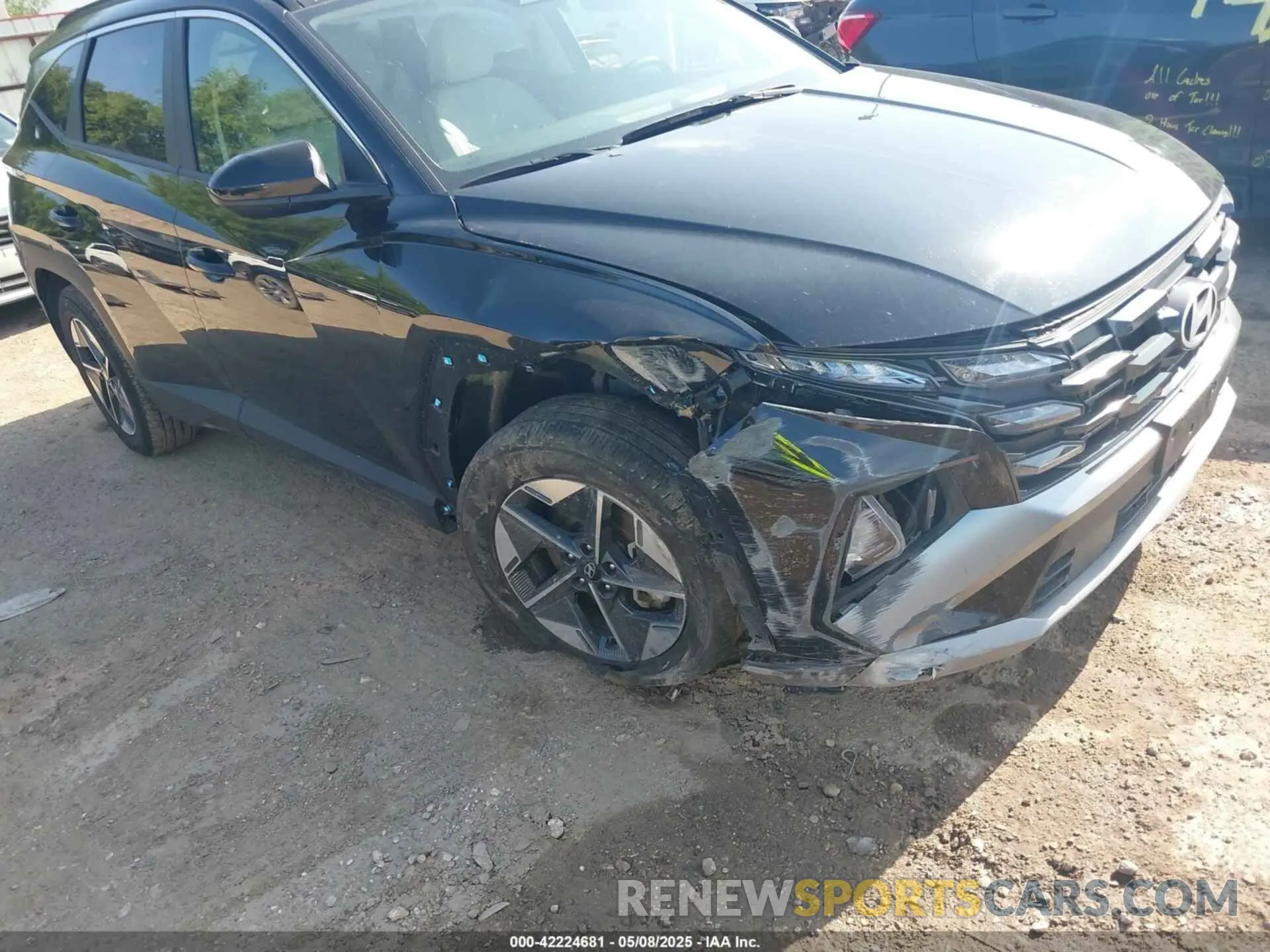 6 Photograph of a damaged car 5NMJB3DE0SH460297 HYUNDAI TUCSON 2025