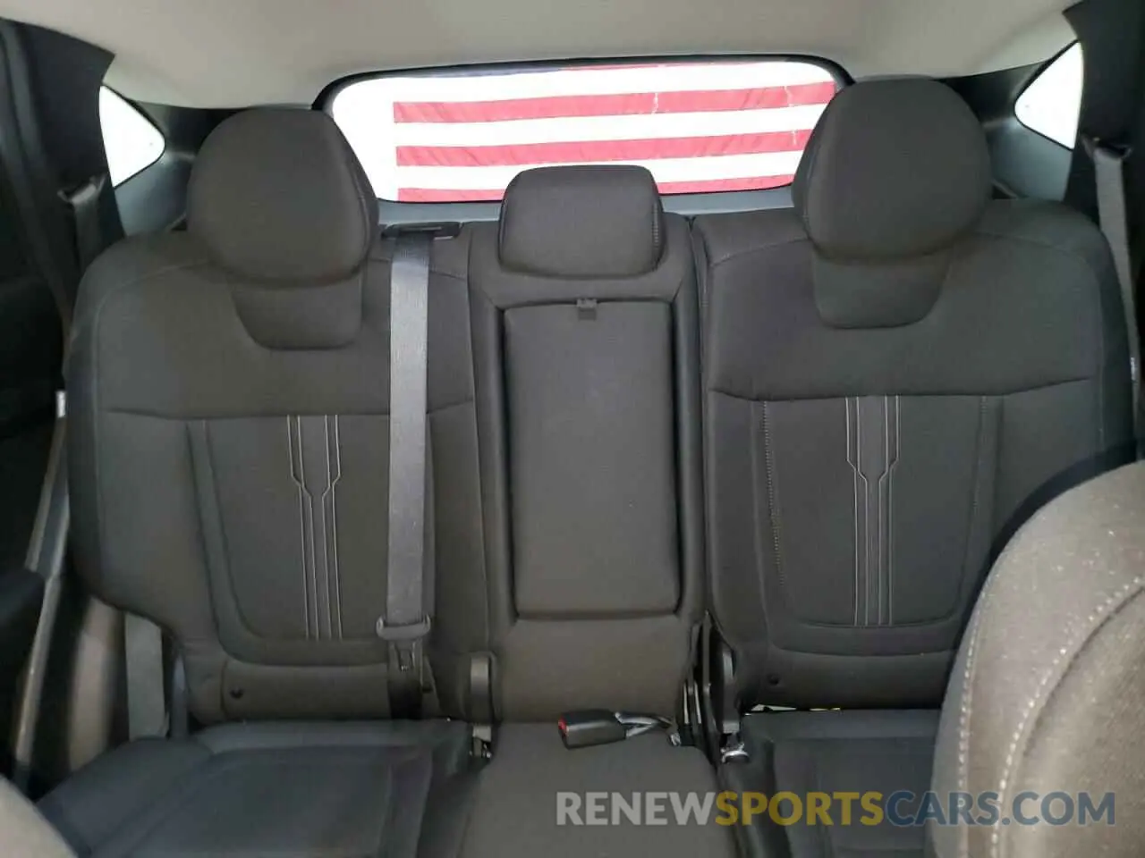 10 Photograph of a damaged car 5NMJB3DE0SH480811 HYUNDAI TUCSON 2025