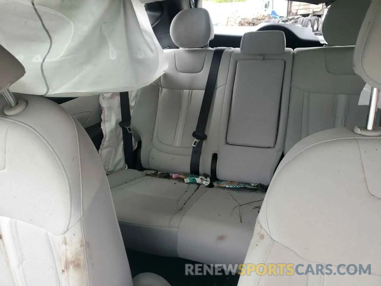10 Photograph of a damaged car 5NMJB3DE1SH440706 HYUNDAI TUCSON 2025