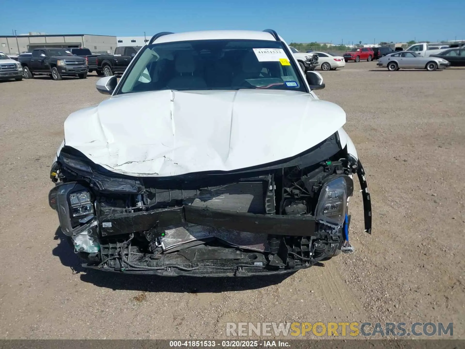 13 Photograph of a damaged car 5NMJB3DE1SH467162 HYUNDAI TUCSON 2025
