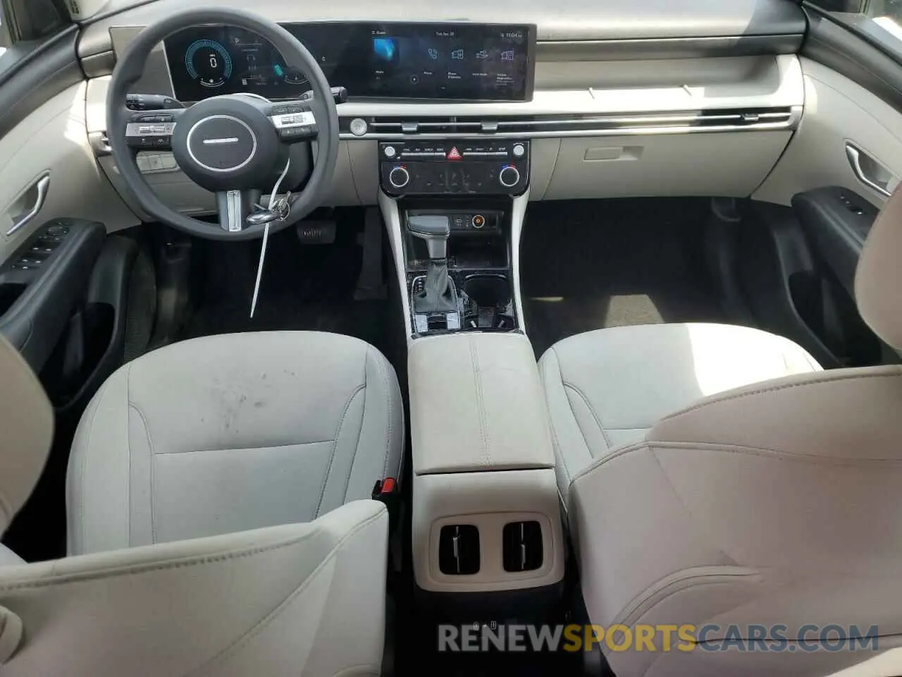 8 Photograph of a damaged car 5NMJB3DE1SH477383 HYUNDAI TUCSON 2025