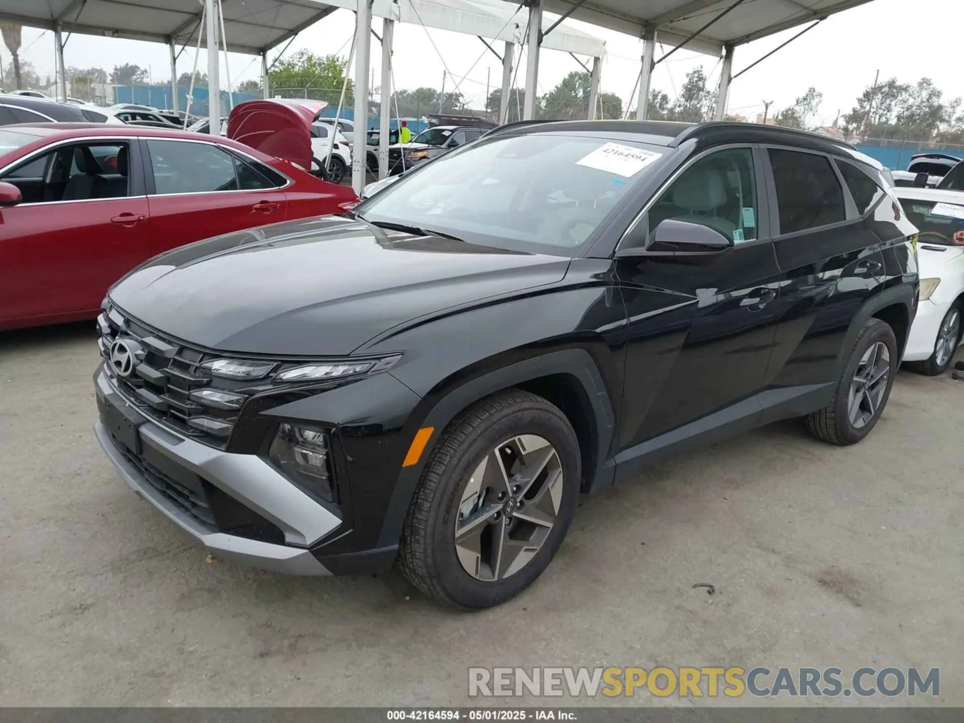 2 Photograph of a damaged car 5NMJB3DE1SH486553 HYUNDAI TUCSON 2025