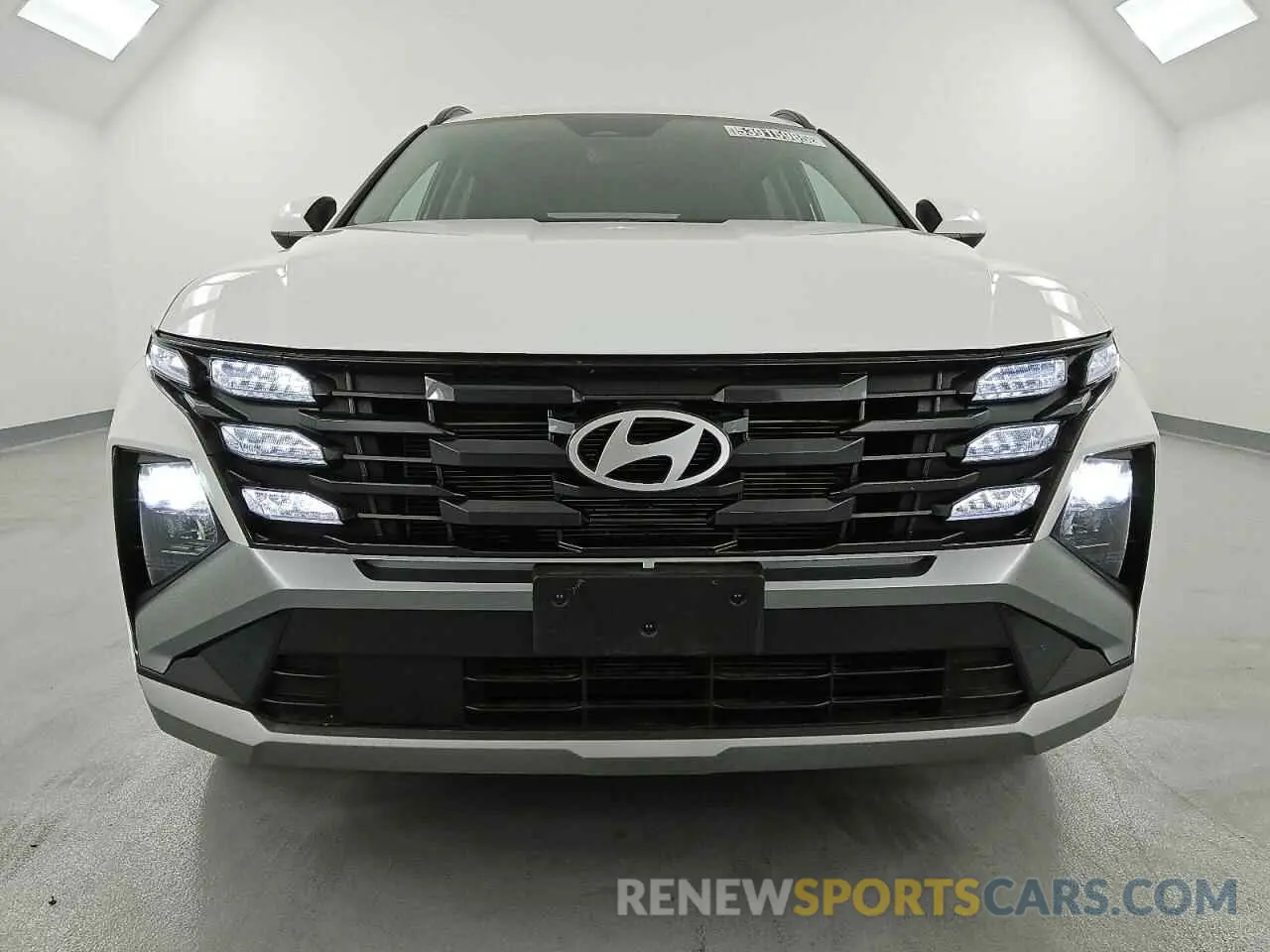 5 Photograph of a damaged car 5NMJB3DE2SH470037 HYUNDAI TUCSON 2025