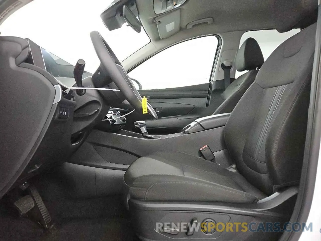 7 Photograph of a damaged car 5NMJB3DE2SH470037 HYUNDAI TUCSON 2025