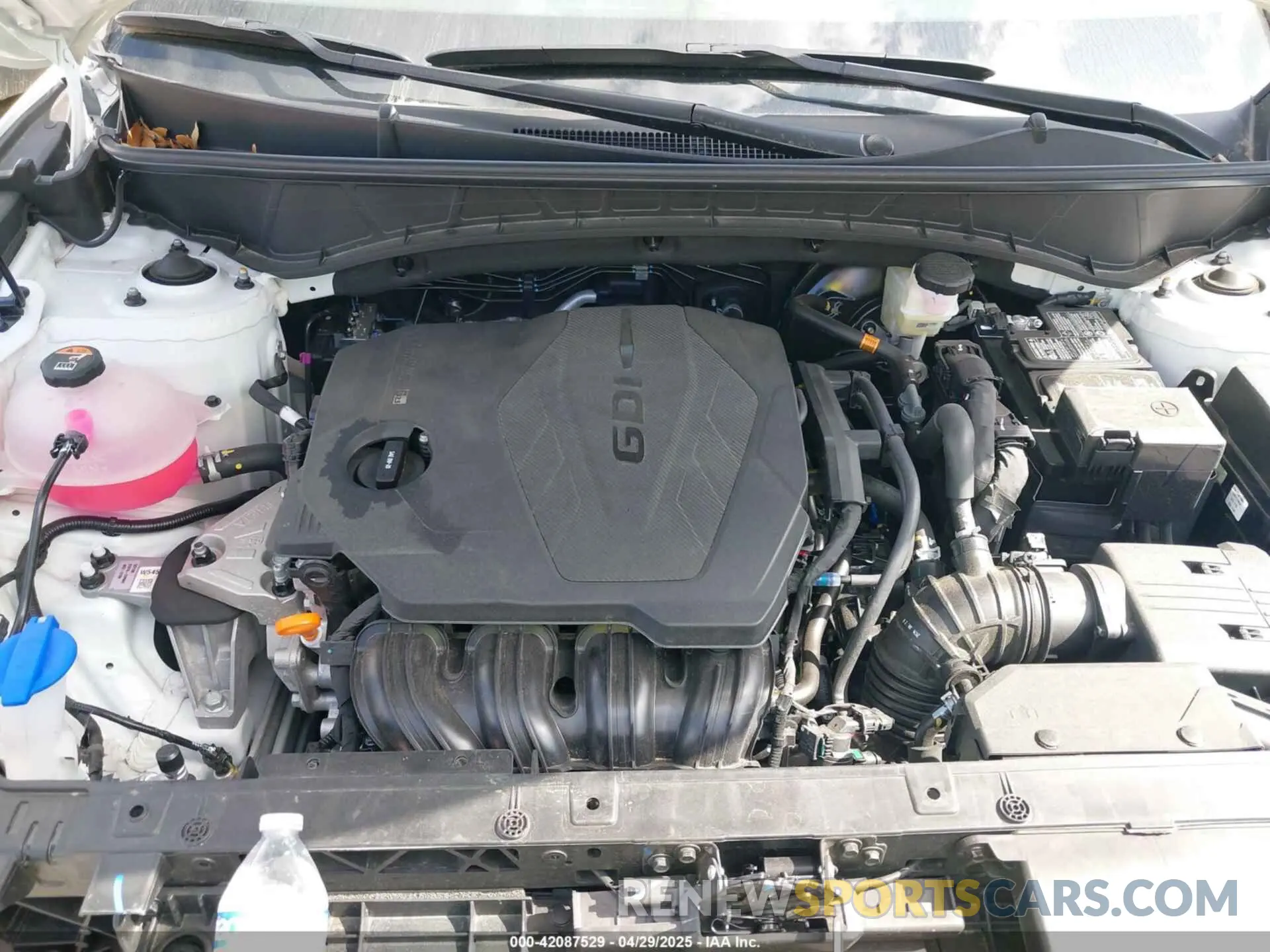 10 Photograph of a damaged car 5NMJB3DE2SH492894 HYUNDAI TUCSON 2025