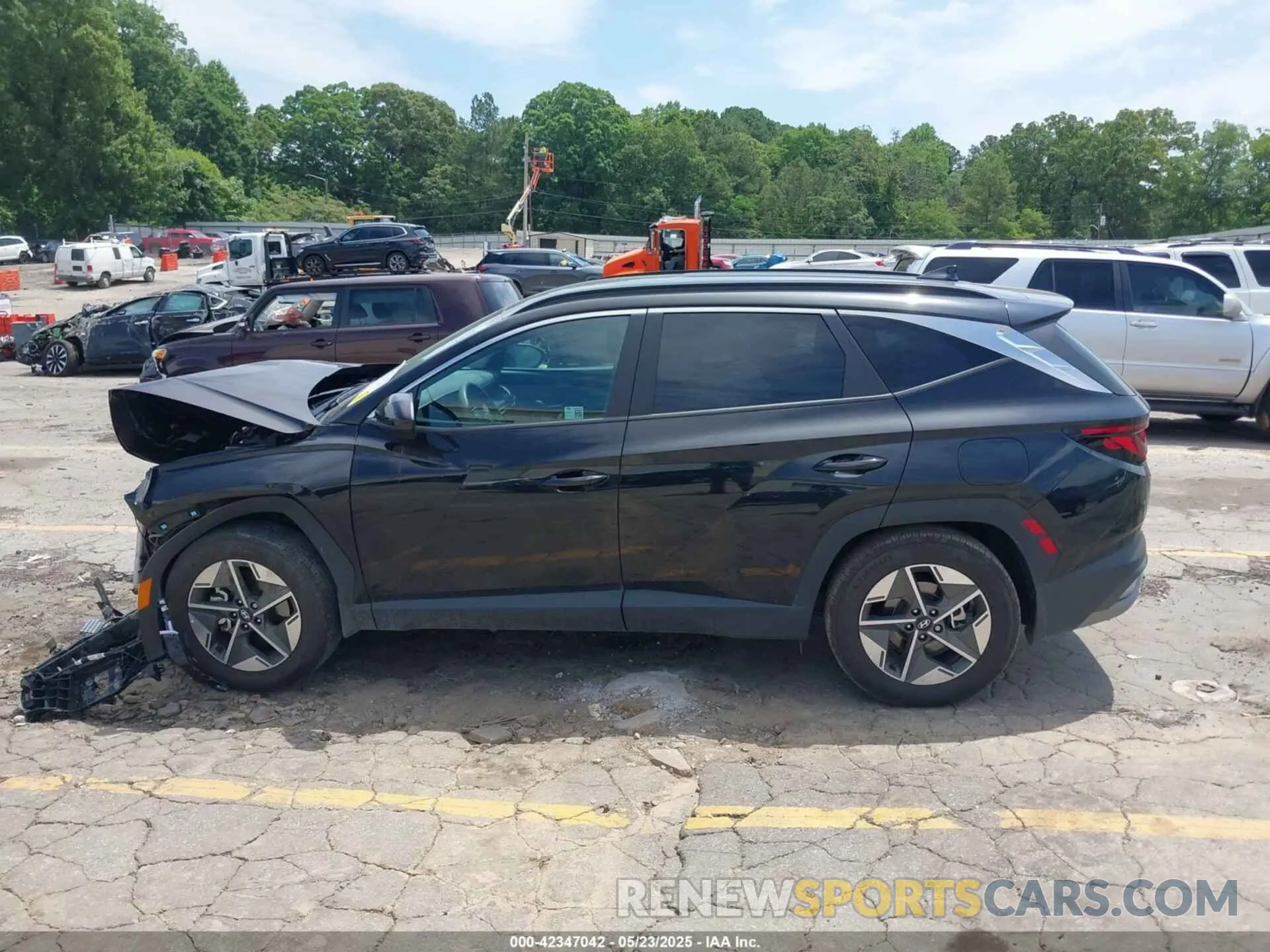 15 Photograph of a damaged car 5NMJB3DE3SH447706 HYUNDAI TUCSON 2025