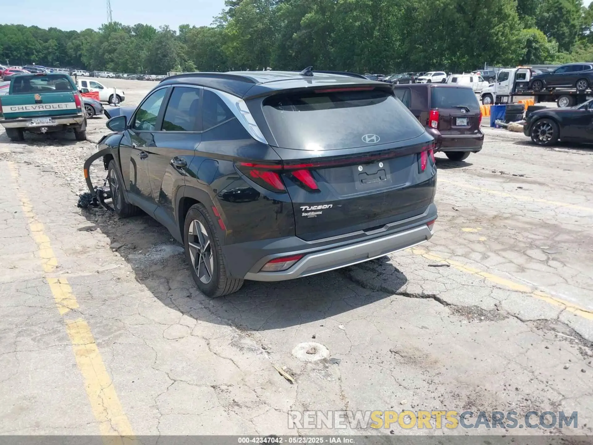 3 Photograph of a damaged car 5NMJB3DE3SH447706 HYUNDAI TUCSON 2025