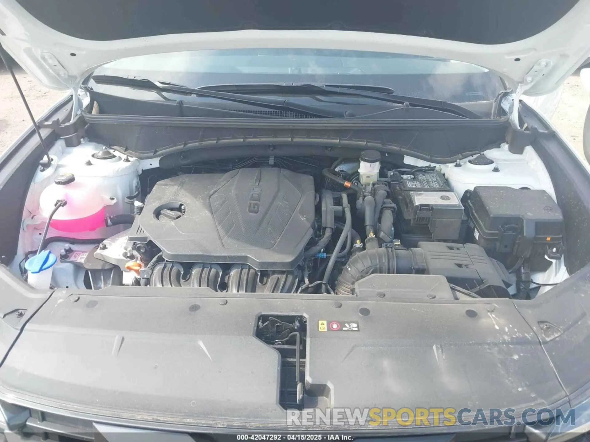 10 Photograph of a damaged car 5NMJB3DE3SH507693 HYUNDAI TUCSON 2025