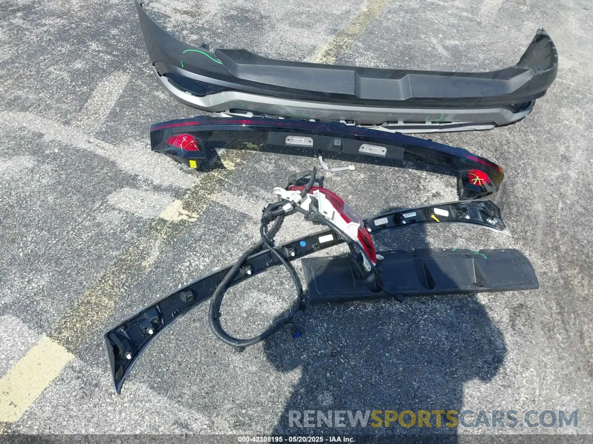 12 Photograph of a damaged car 5NMJB3DE5SH444239 HYUNDAI TUCSON 2025