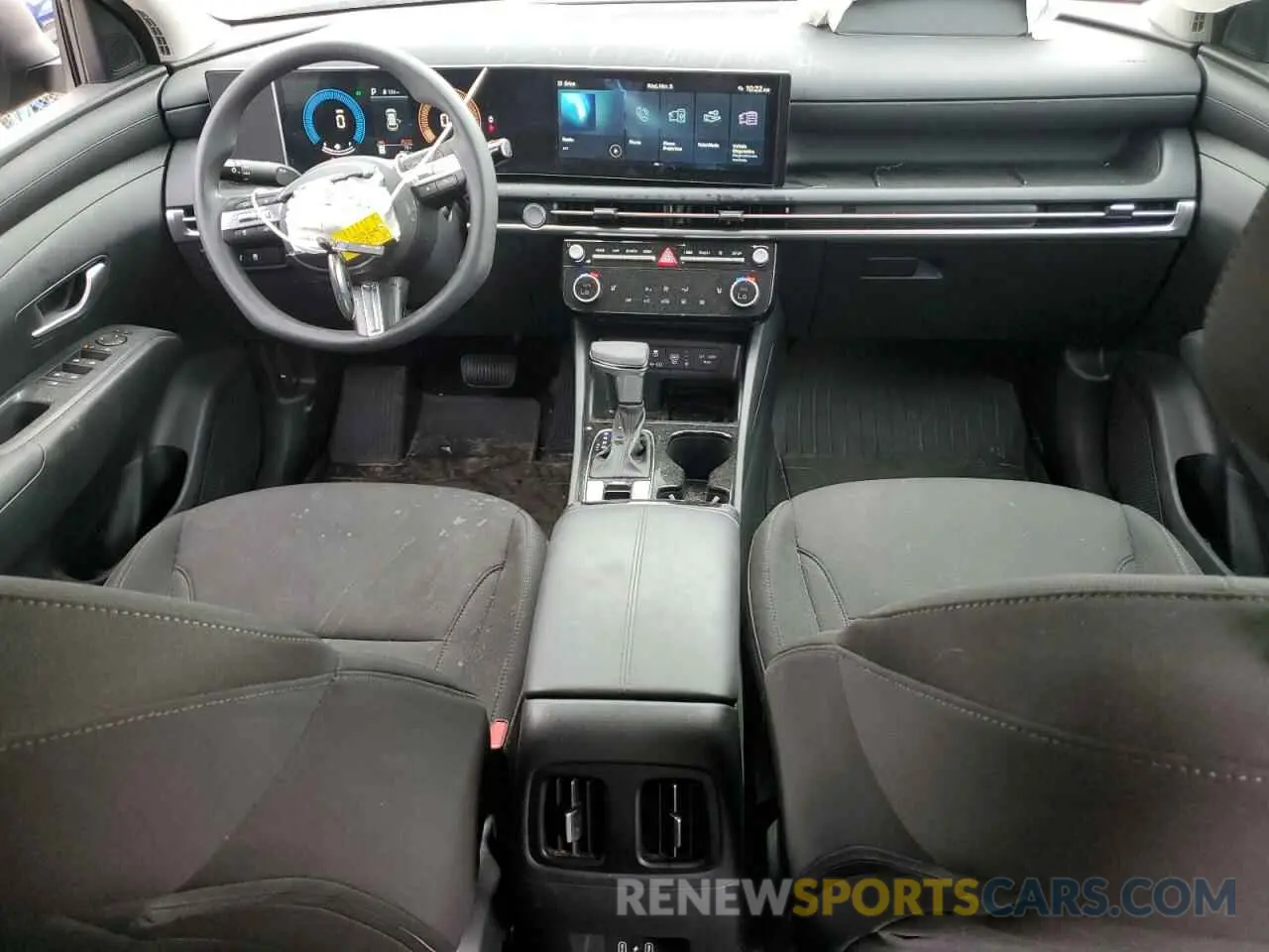 8 Photograph of a damaged car 5NMJB3DE5SH447383 HYUNDAI TUCSON 2025