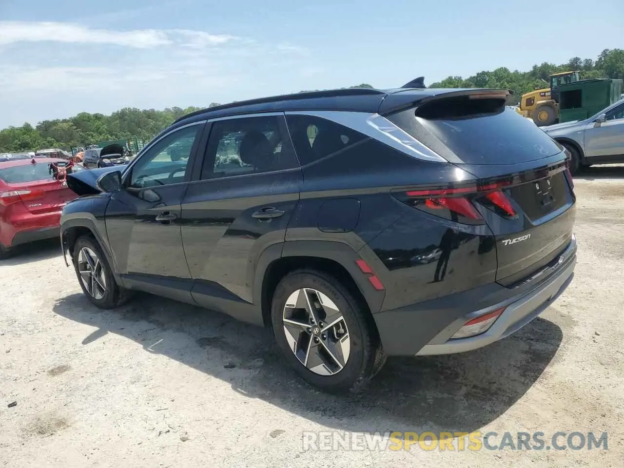 2 Photograph of a damaged car 5NMJB3DE6SH443875 HYUNDAI TUCSON 2025