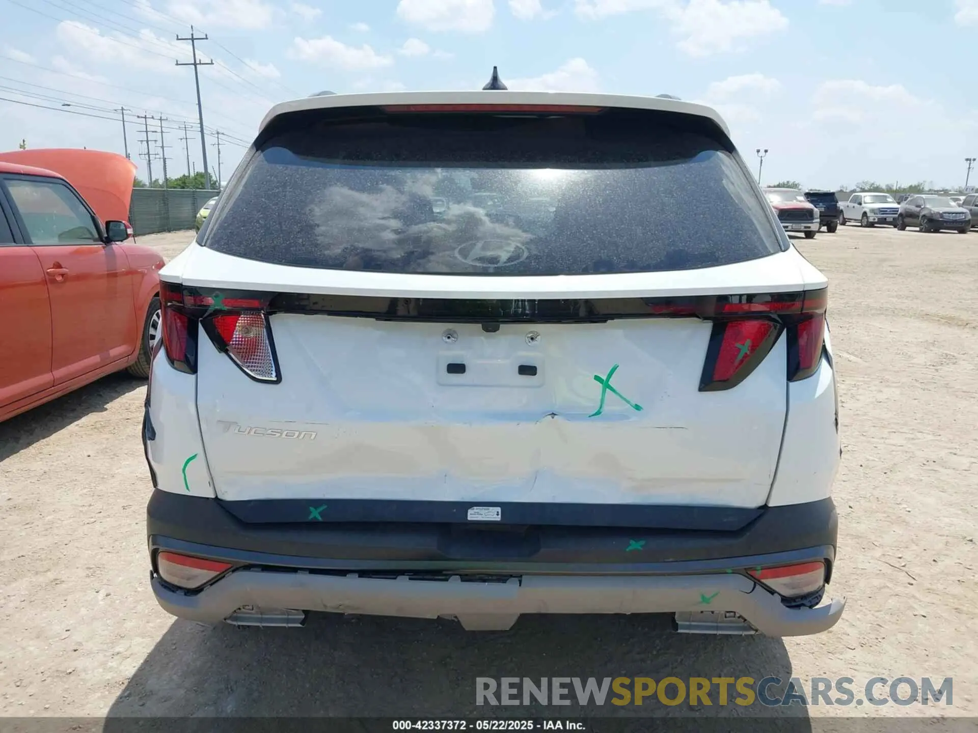 6 Photograph of a damaged car 5NMJB3DE6SH461535 HYUNDAI TUCSON 2025
