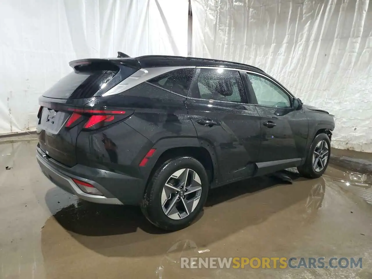 3 Photograph of a damaged car 5NMJB3DE6SH506957 HYUNDAI TUCSON 2025