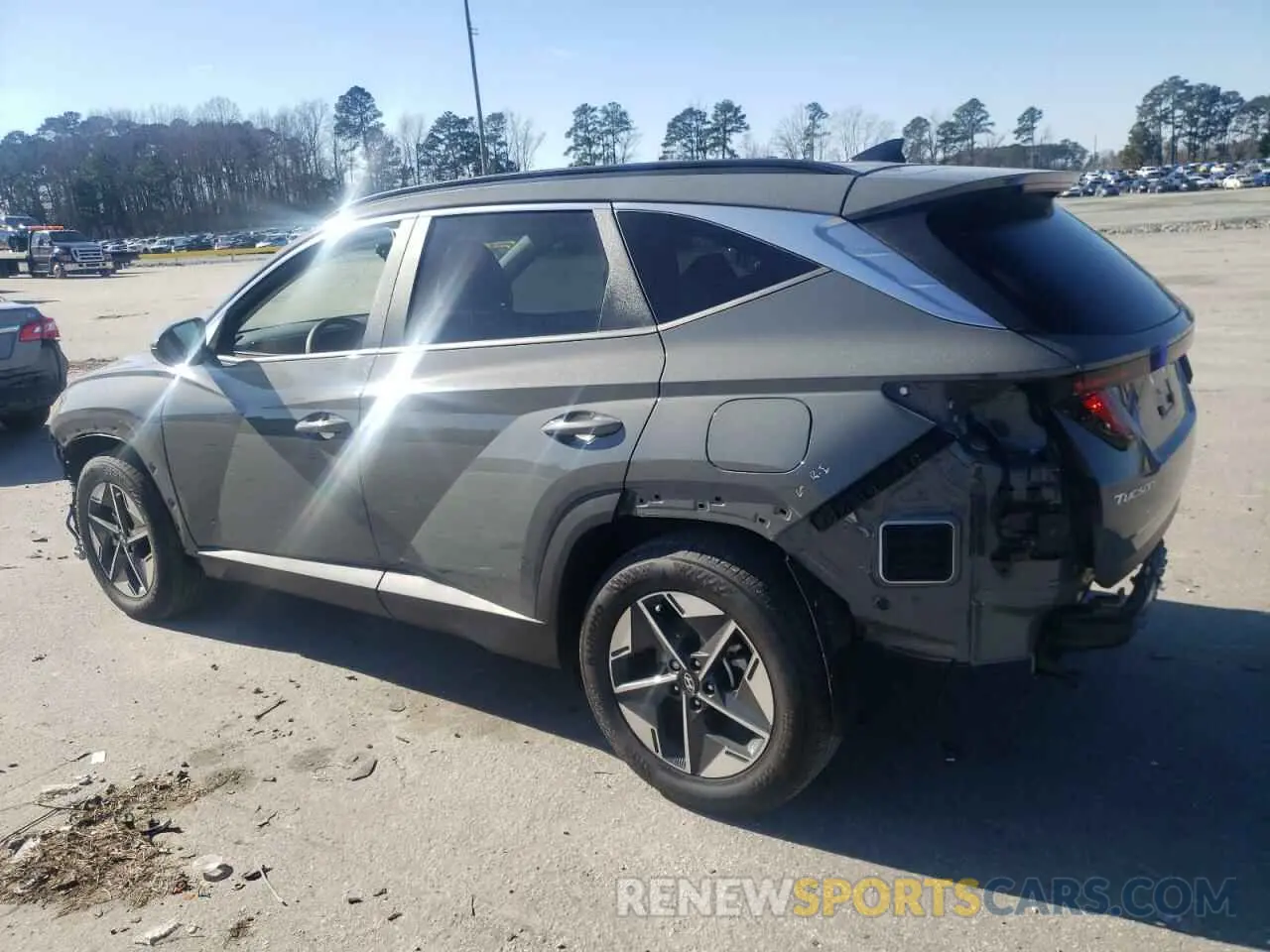 2 Photograph of a damaged car 5NMJB3DE7SH442153 HYUNDAI TUCSON 2025